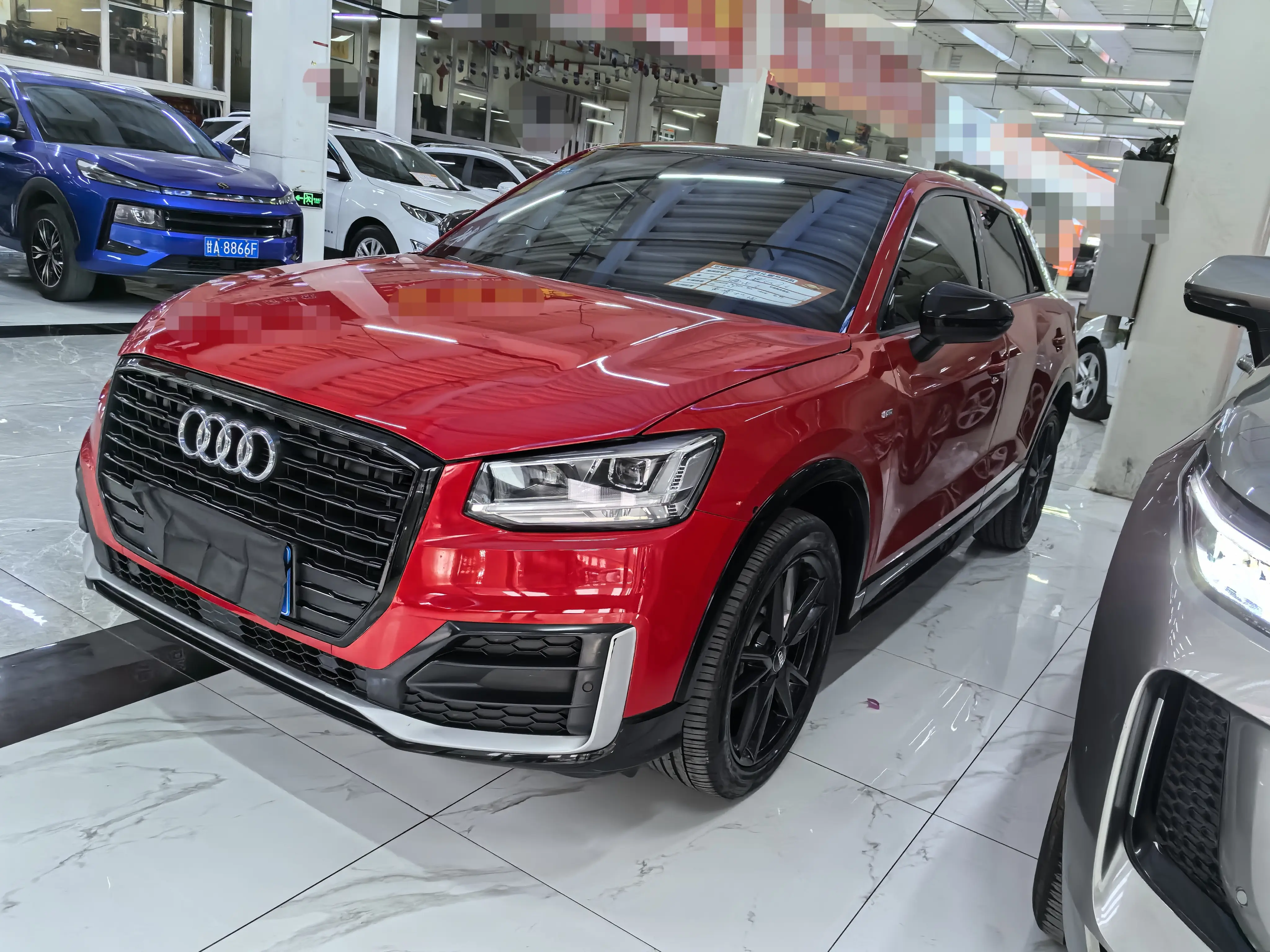 Audi Q2L