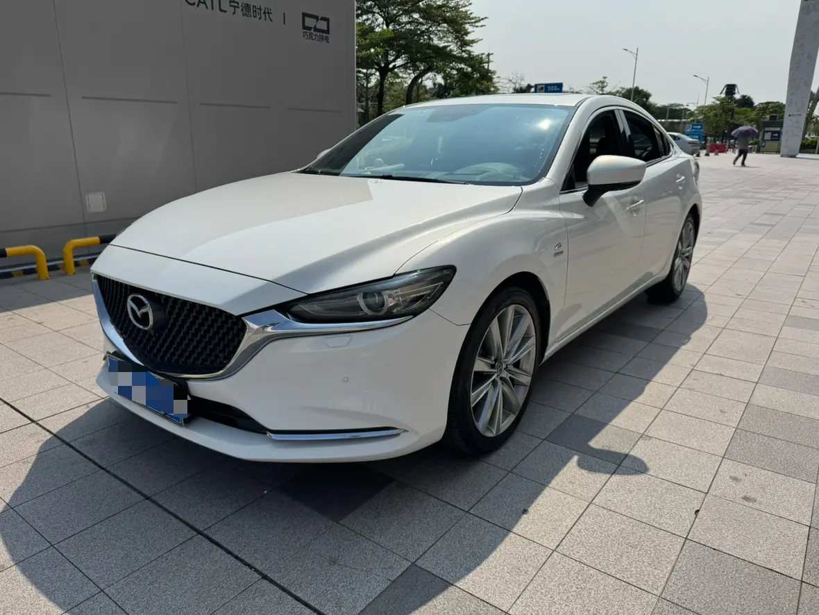 Mazda Atenza