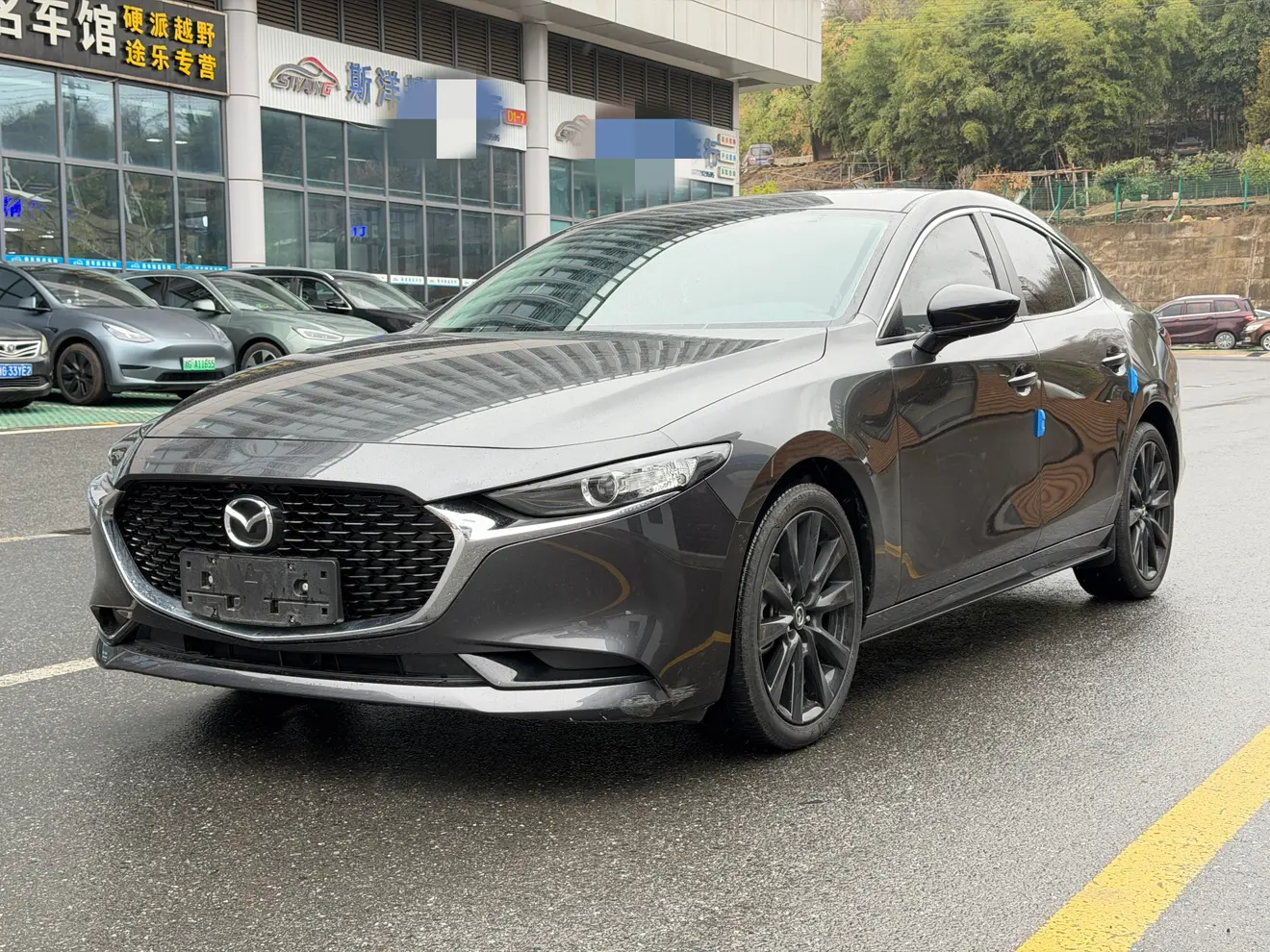 Mazda Axela