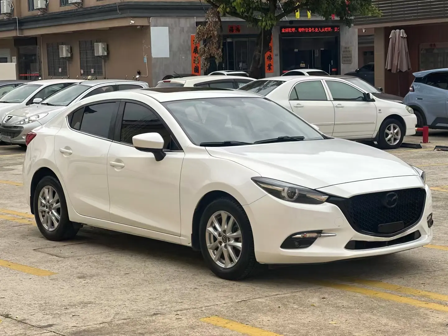 Mazda Axela