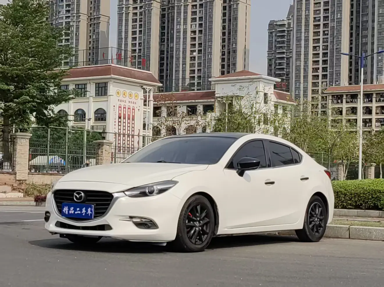 Mazda Axela