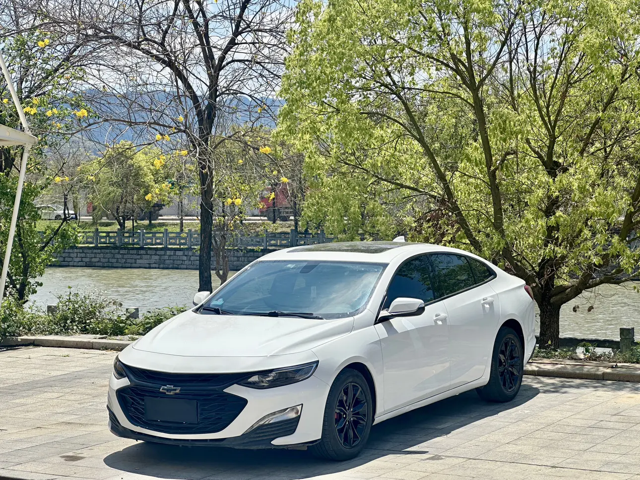 Chevrolet Malibu XL