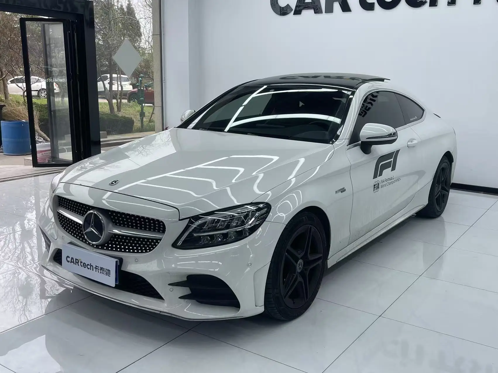 Mercedes-Benz C-Class