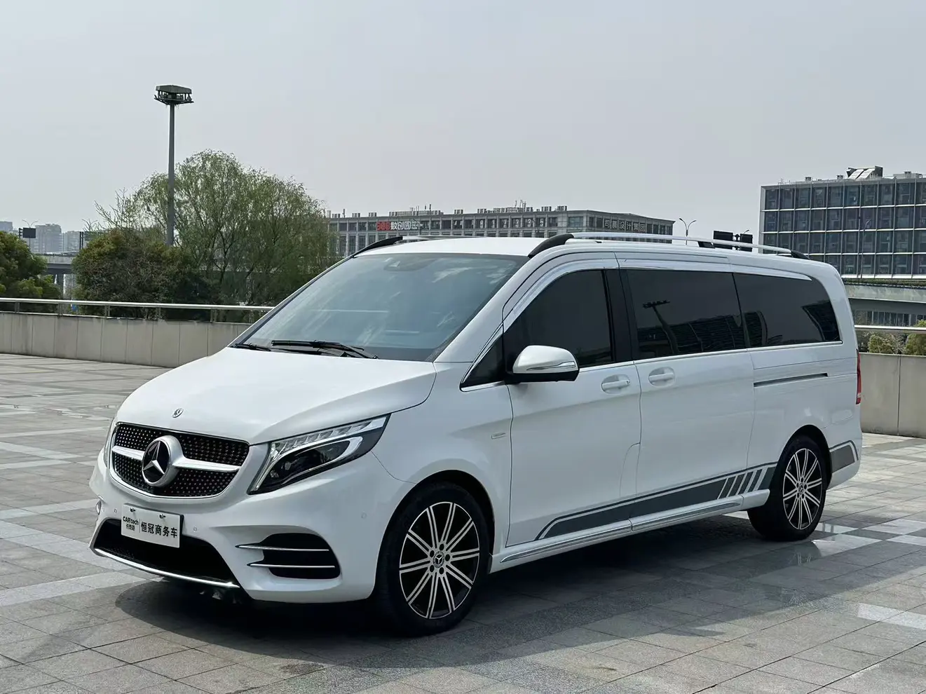 Mercedes-Benz Mercedes Benz V Class