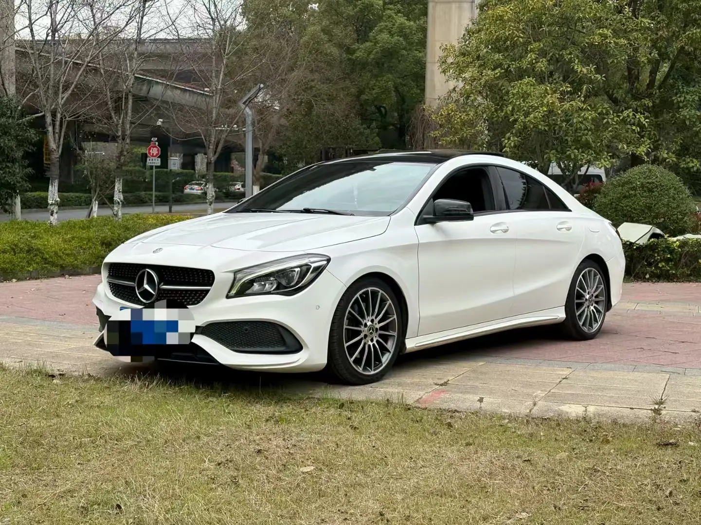 Mercedes-Benz CLA (Imported)