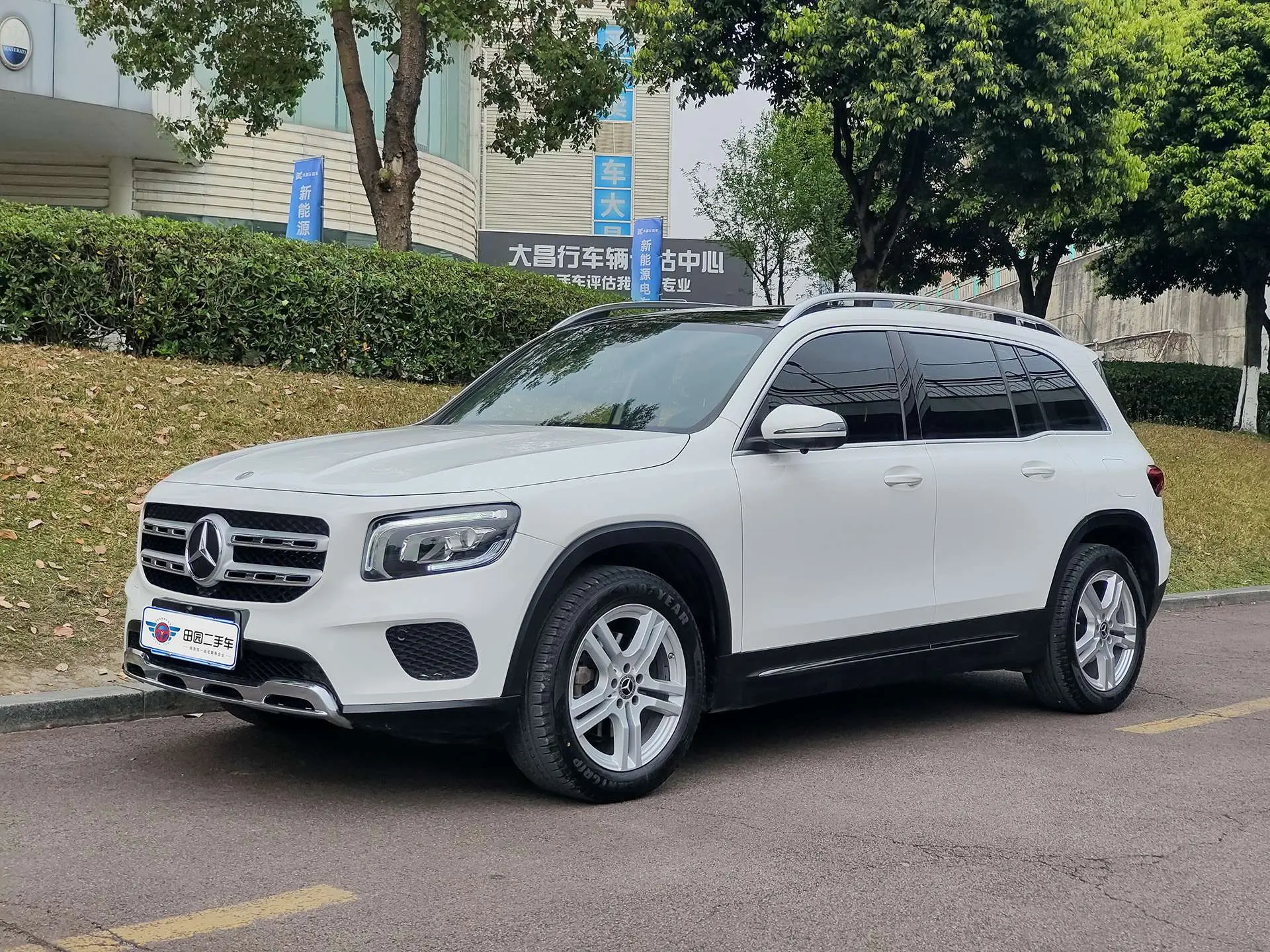 Mercedes-Benz GLB
