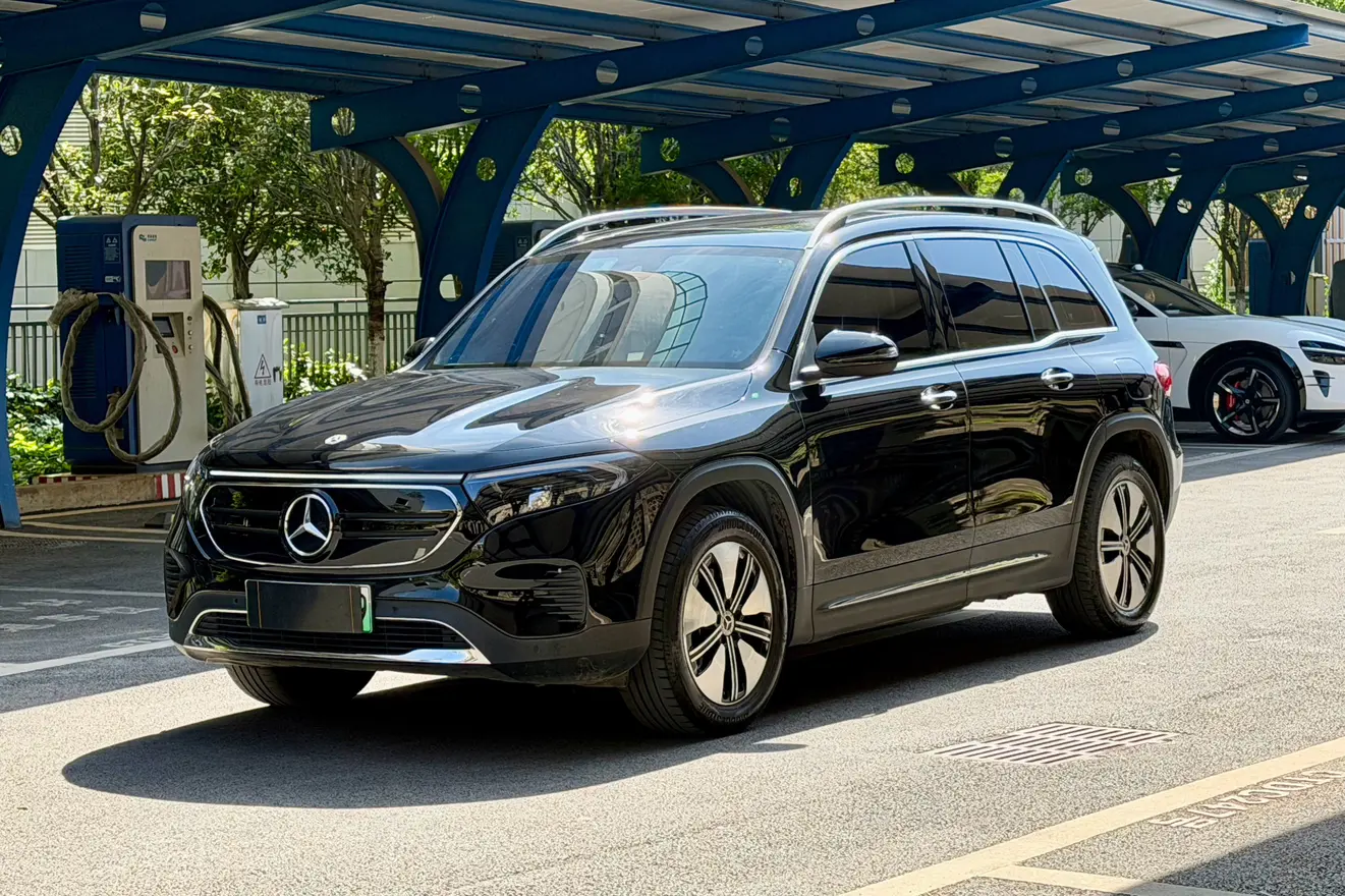 Mercedes-Benz EQB