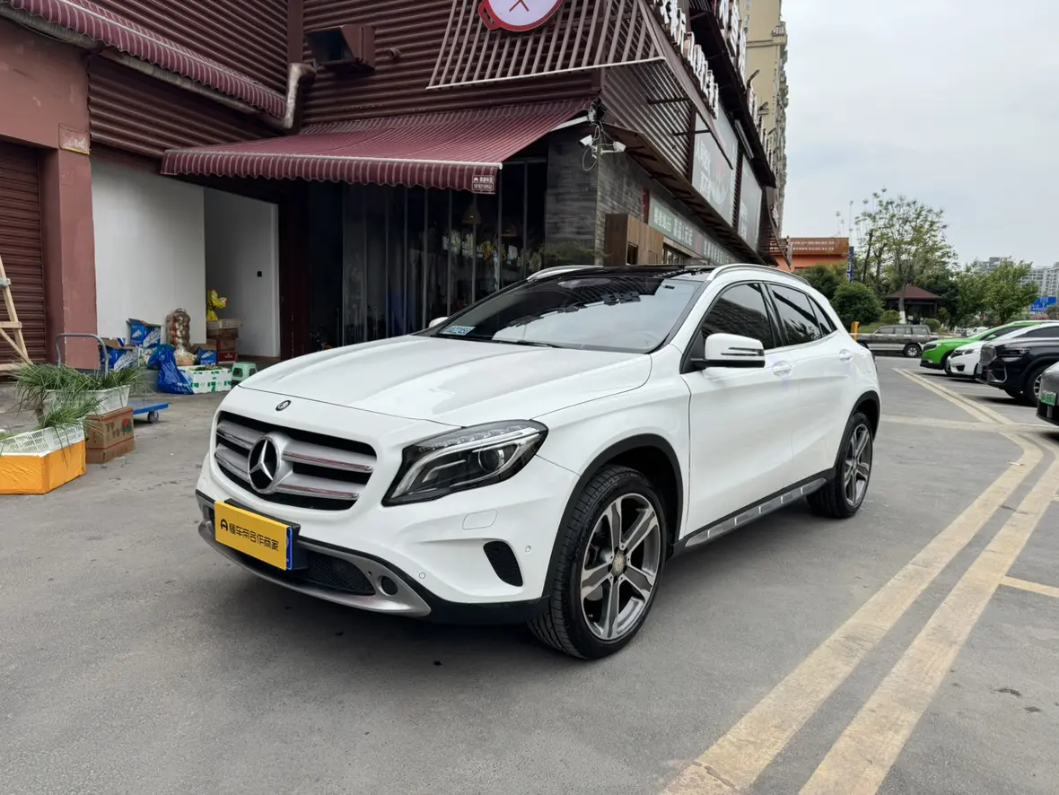 Mercedes-Benz GLA