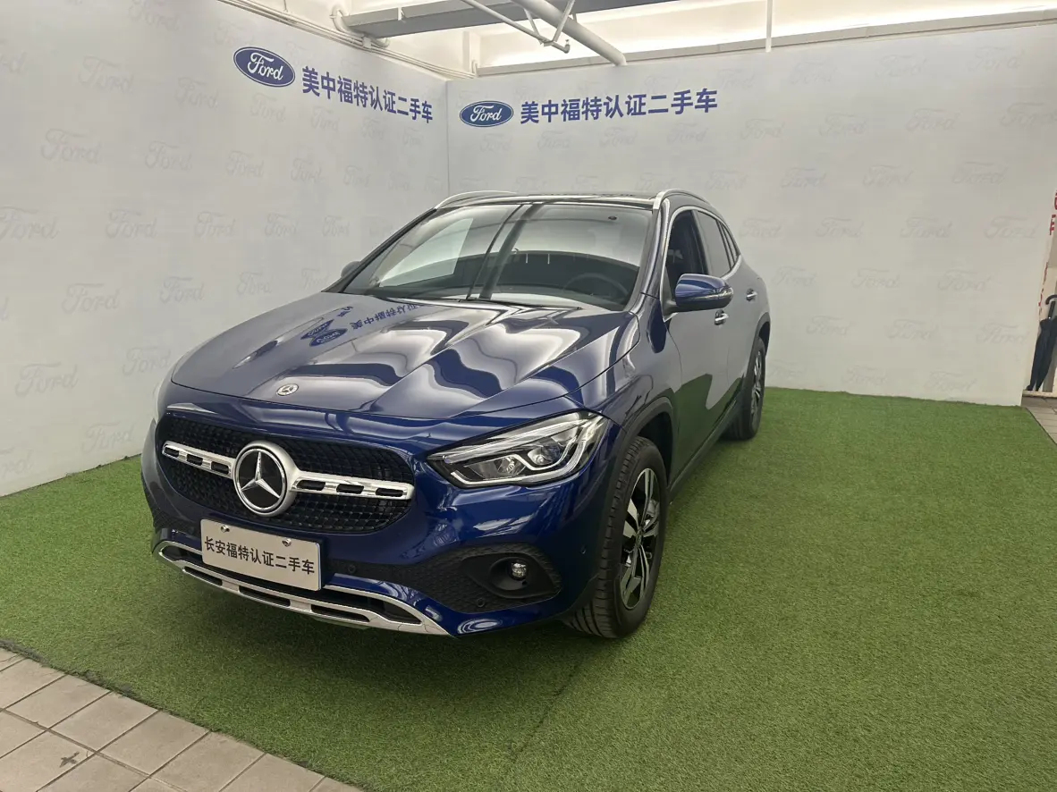 Mercedes-Benz GLA
