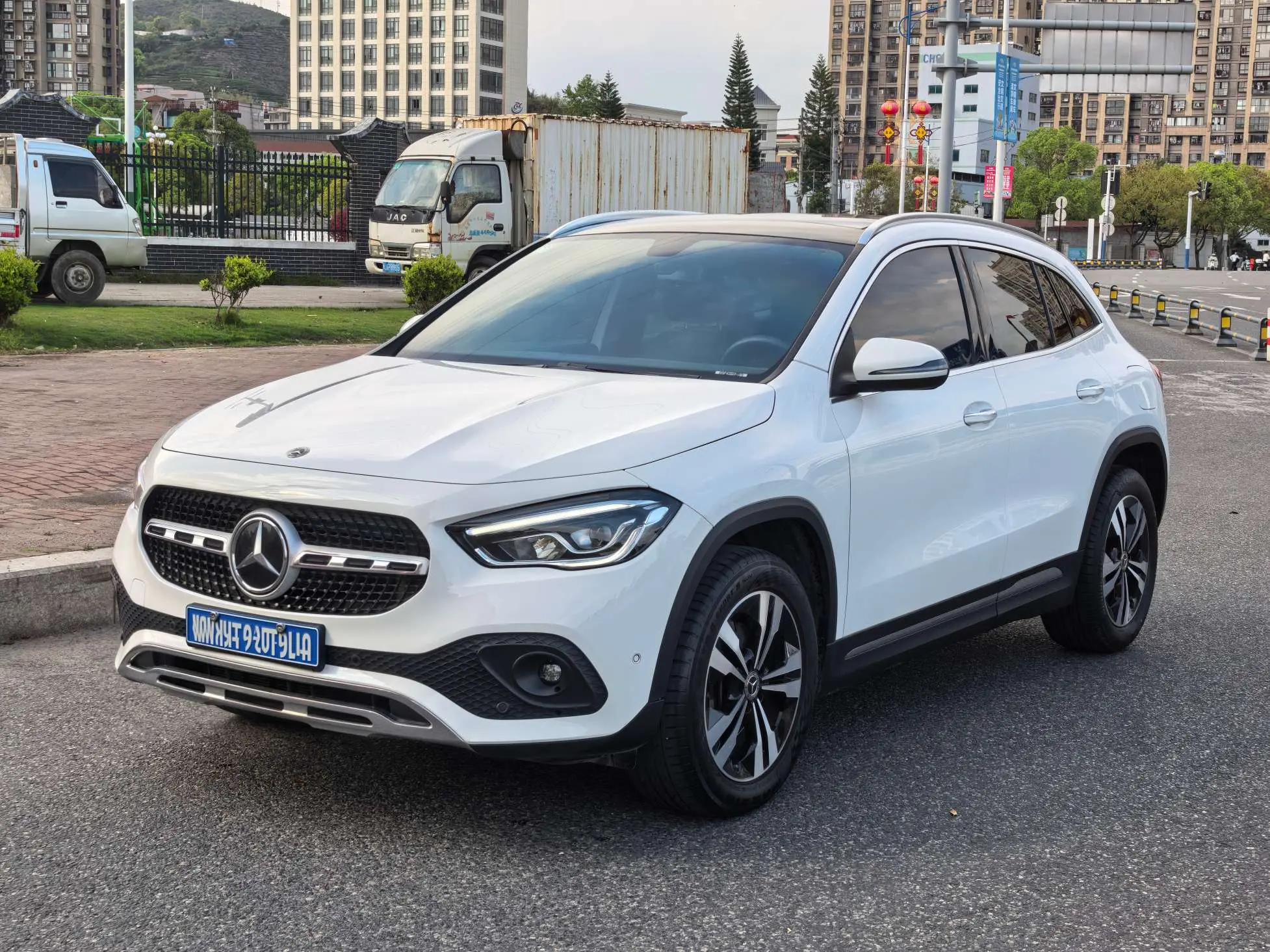 Mercedes-Benz GLA