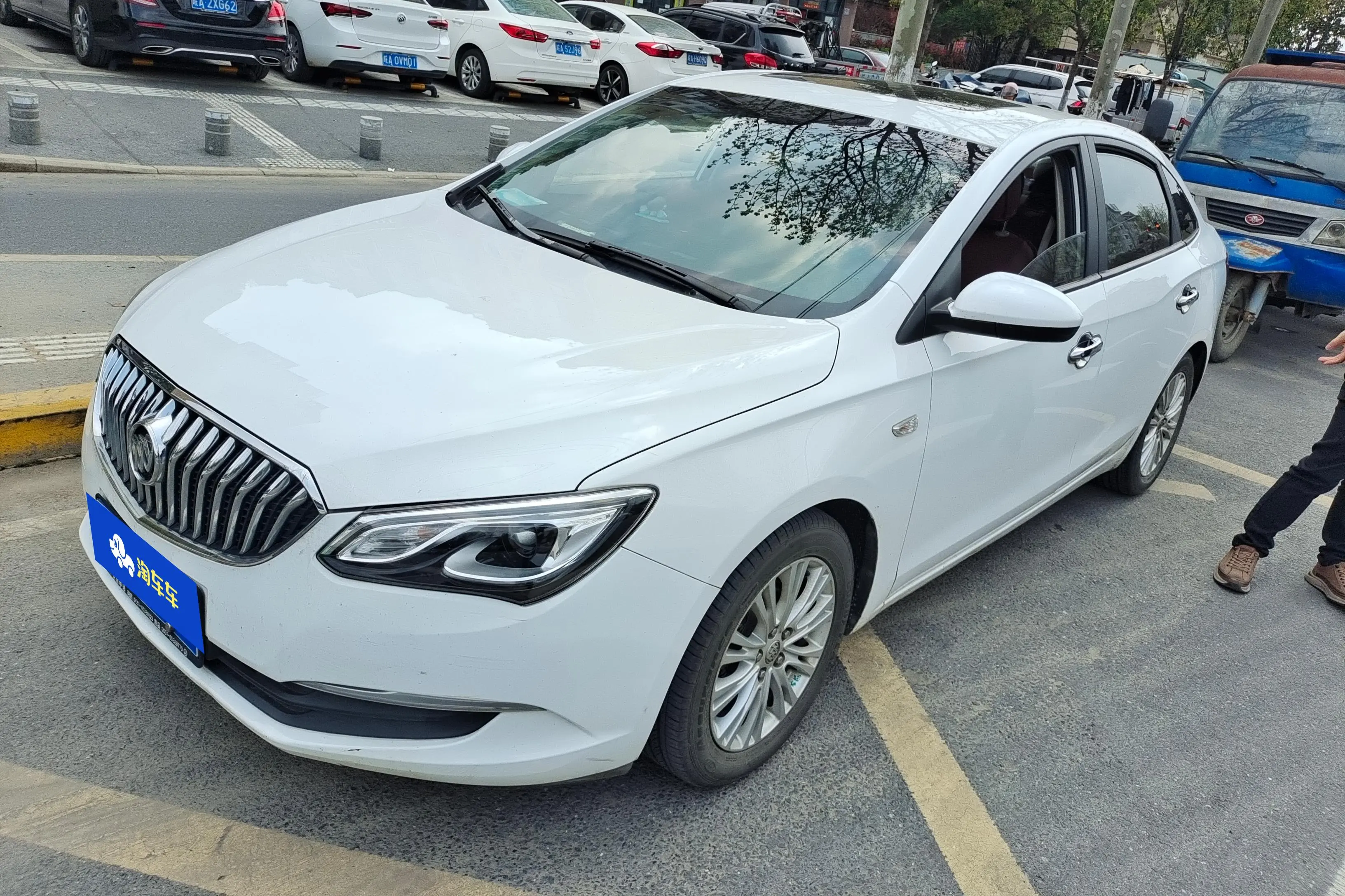 Buick Yinglang
