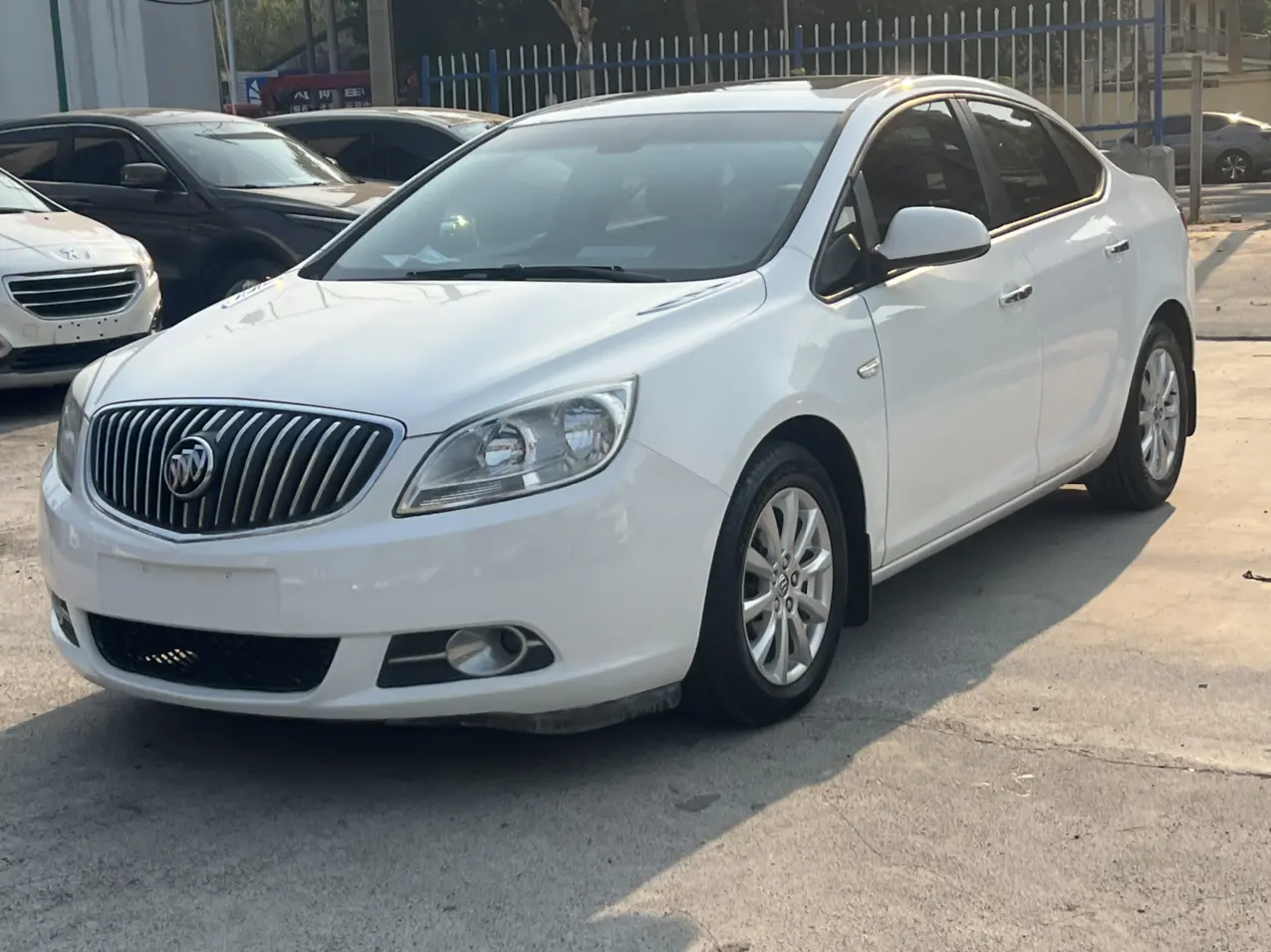 Buick Yinglang