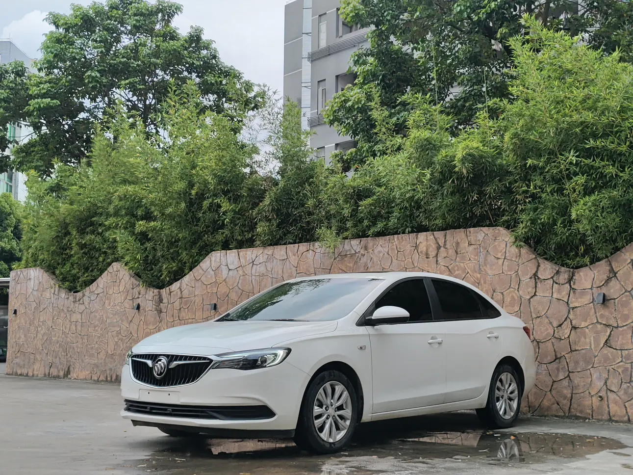 Buick Yinglang