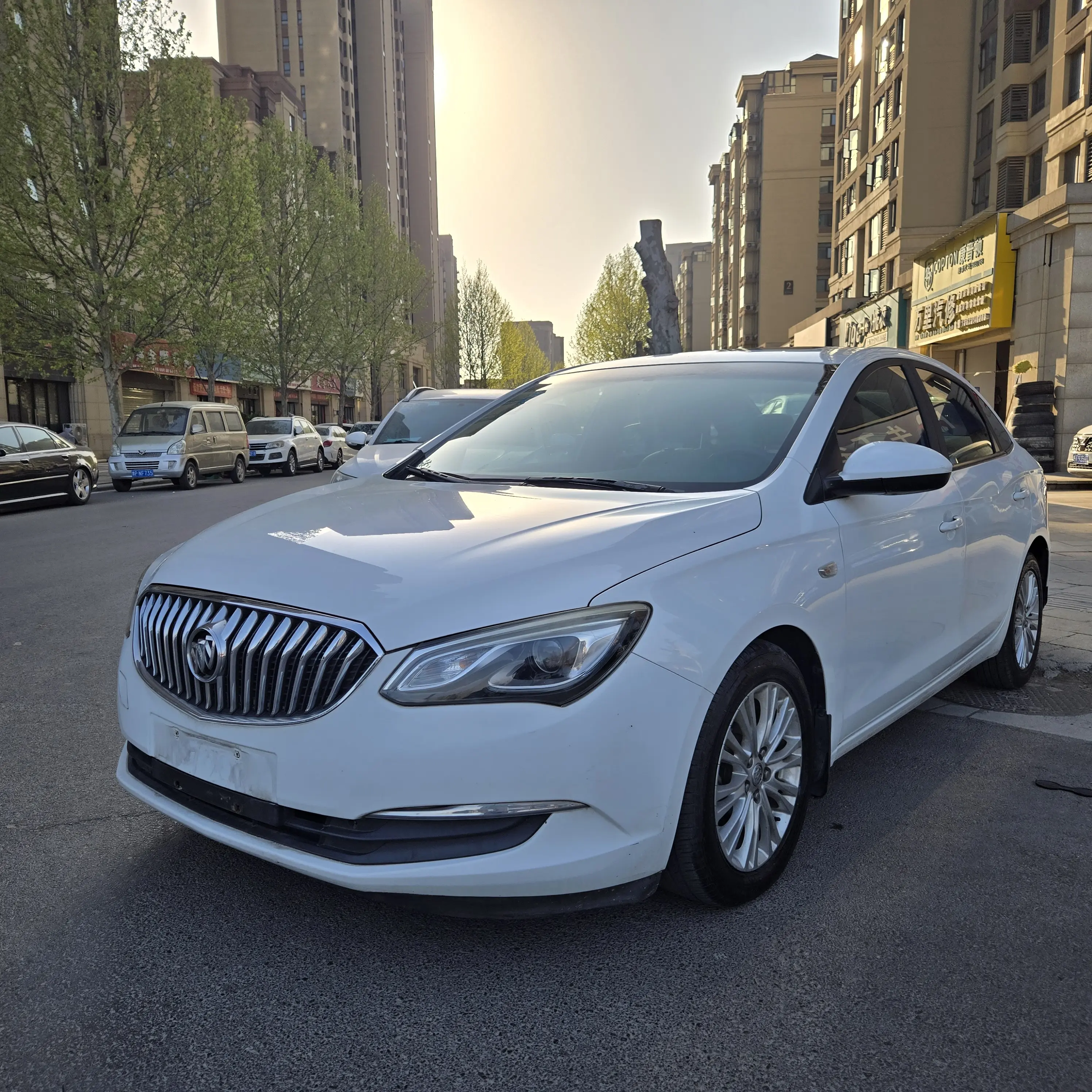 Buick Yinglang