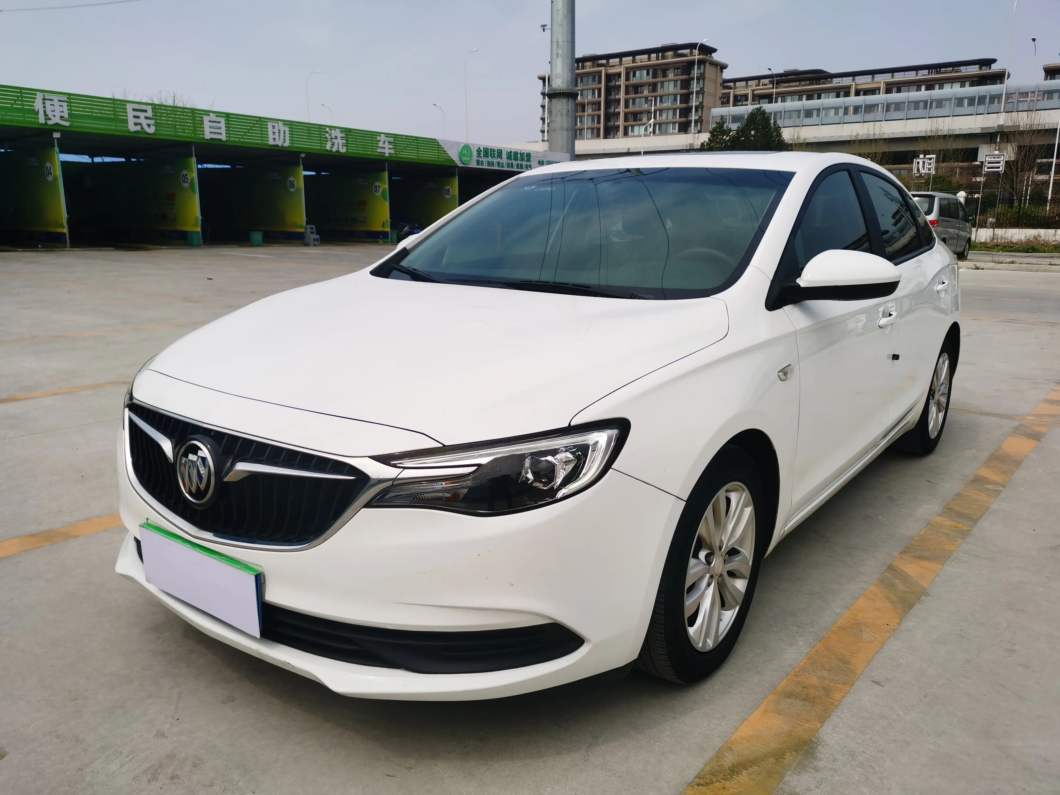Buick Yinglang