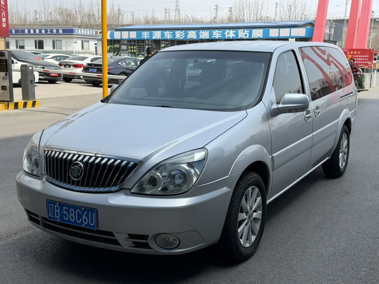 Buick GL8