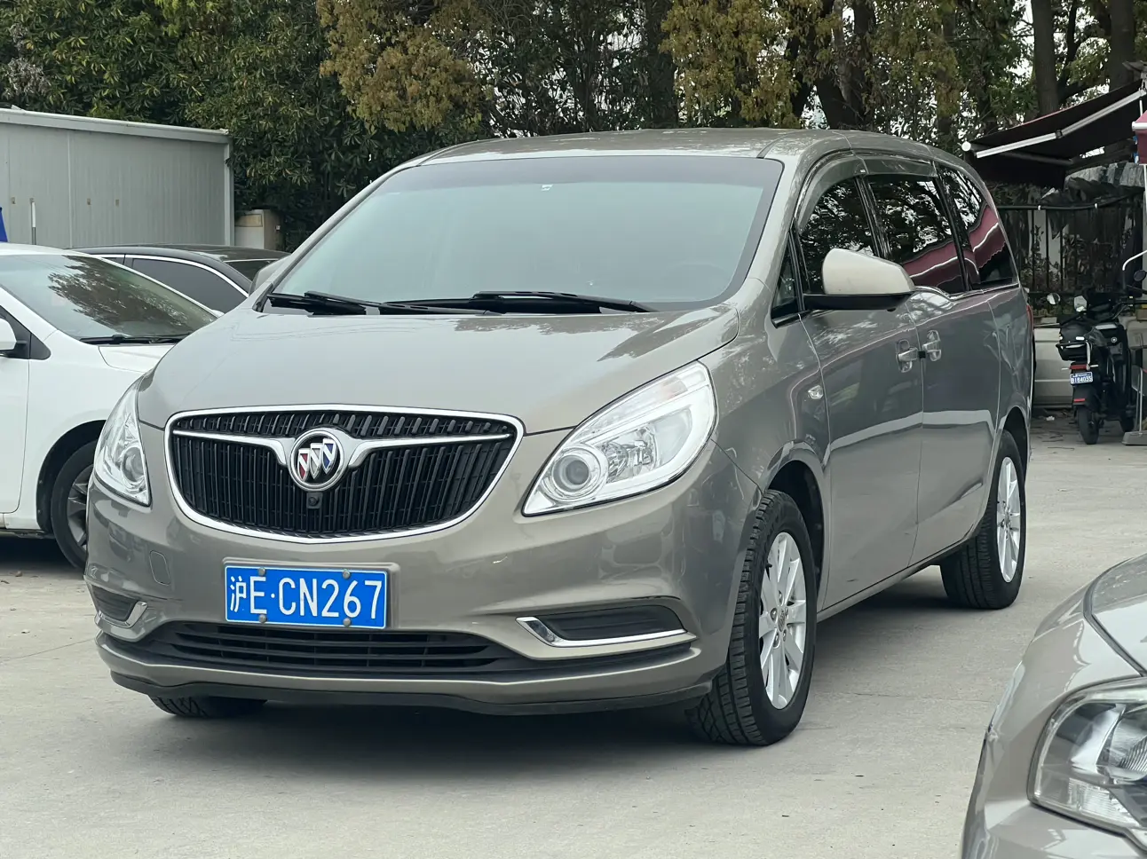 Buick GL8