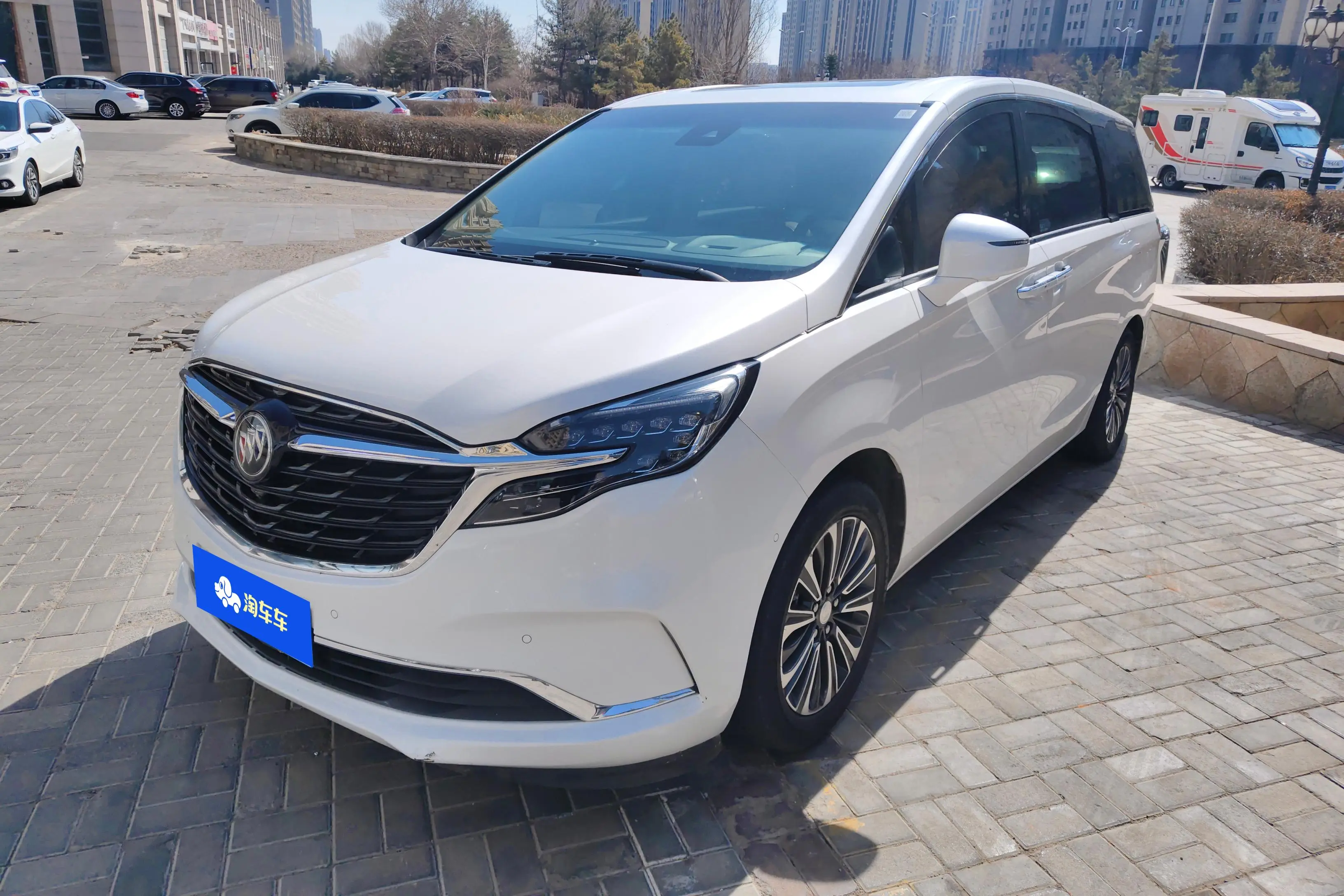 Buick GL8