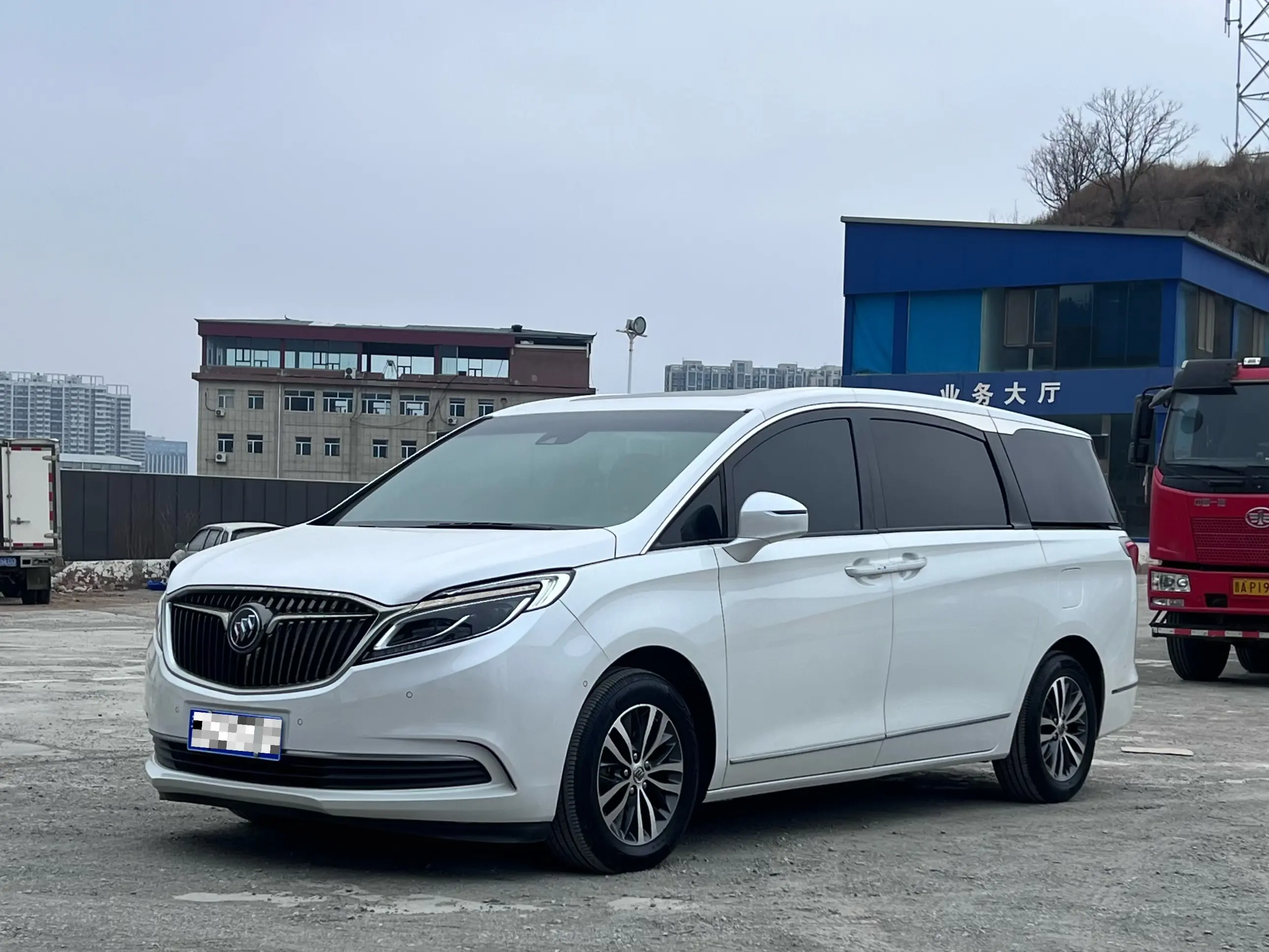 Buick GL8