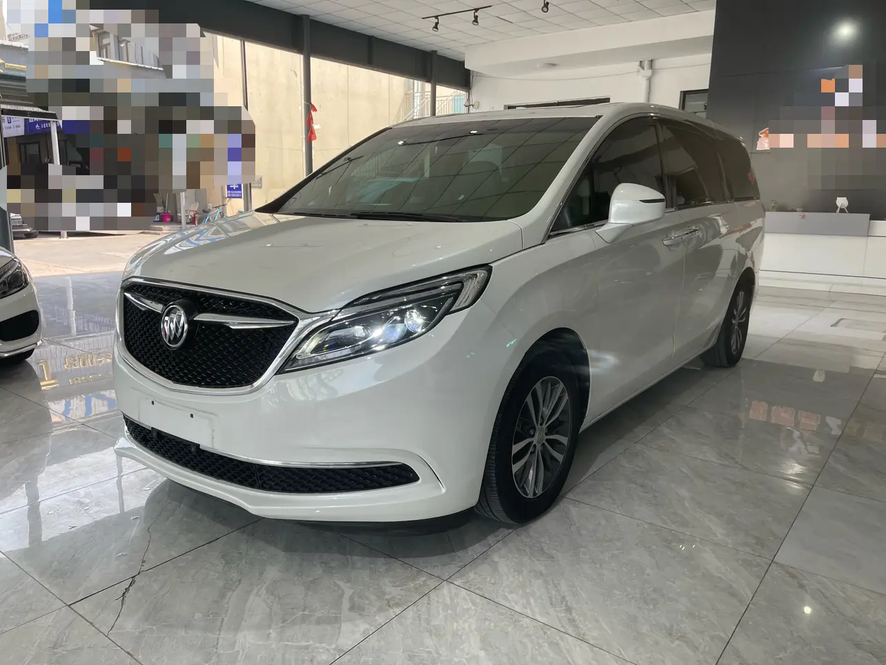 Buick GL8