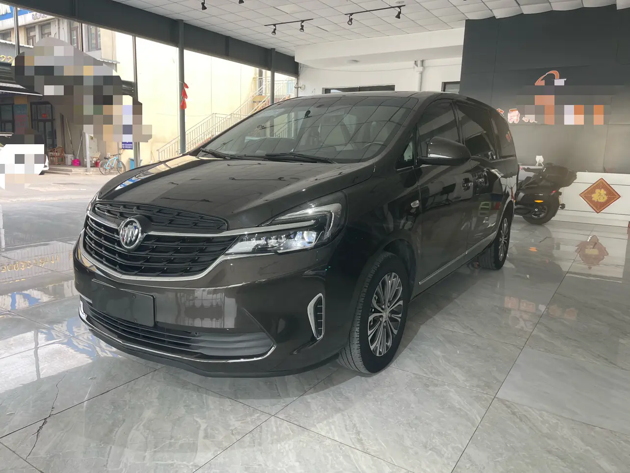 Buick GL8