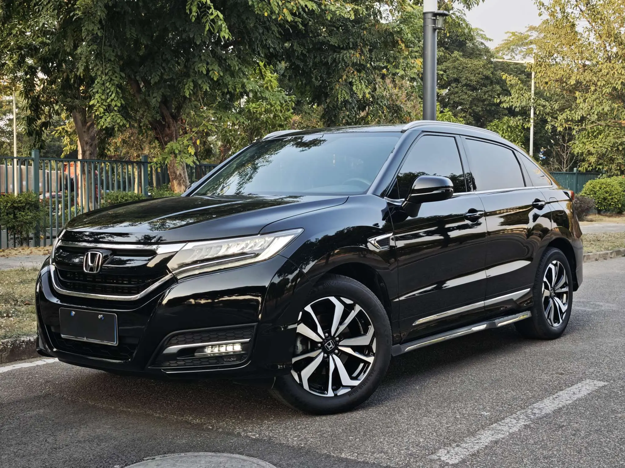 Honda UR-V
