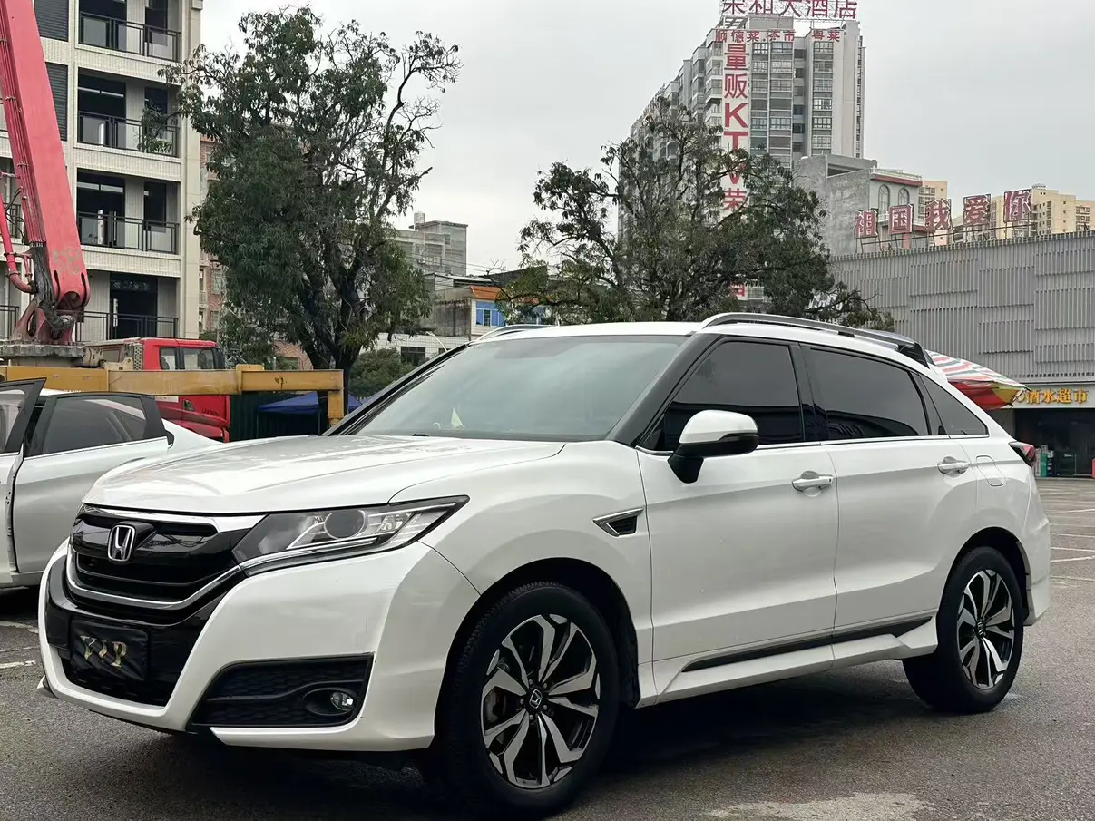 Honda UR-V
