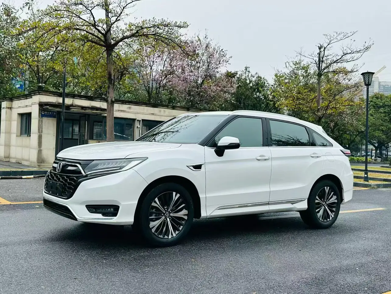 Honda UR-V