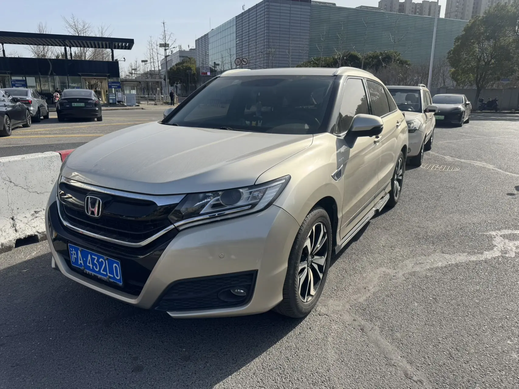 Honda UR-V