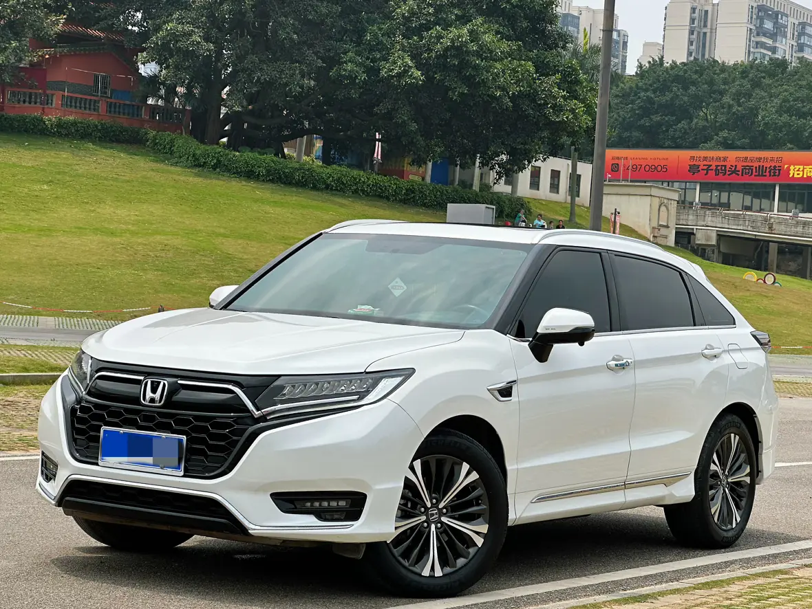 Honda UR-V