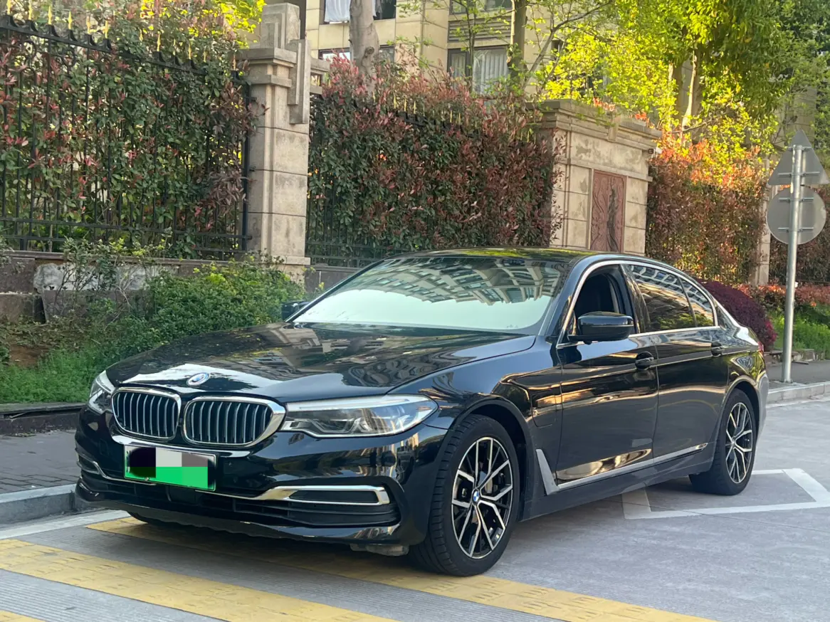 BMW 5 Series PHEV