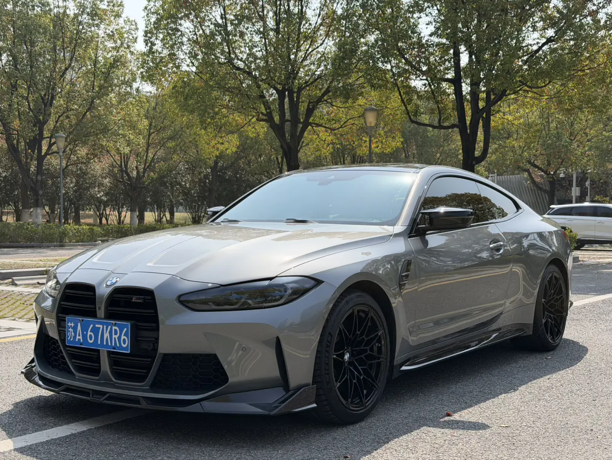 BMW M4