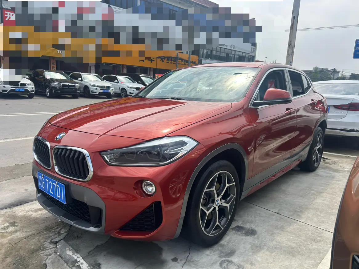 BMW X2