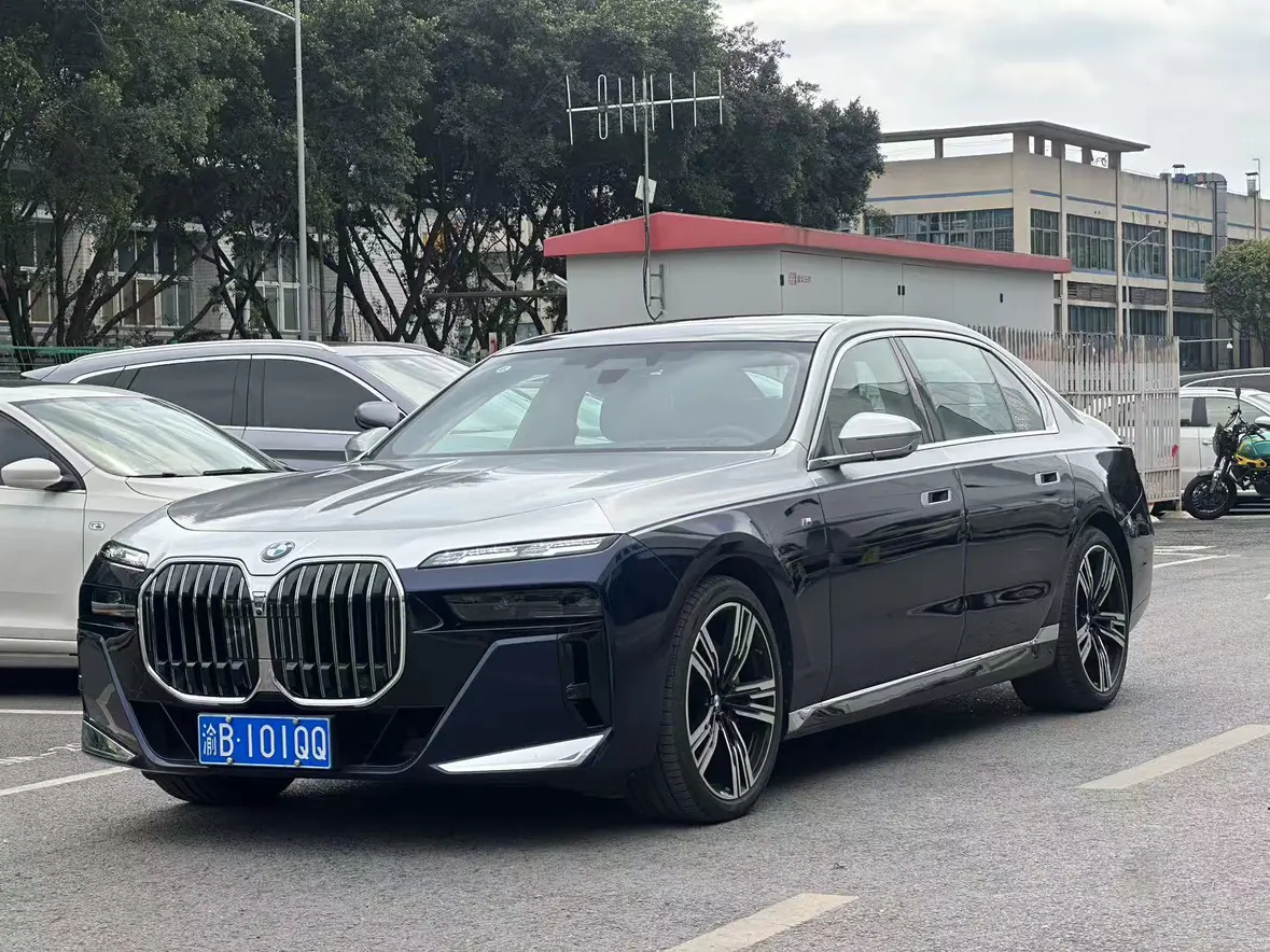 BMW 7 Series