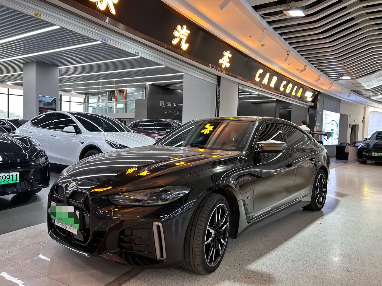 BMW i4