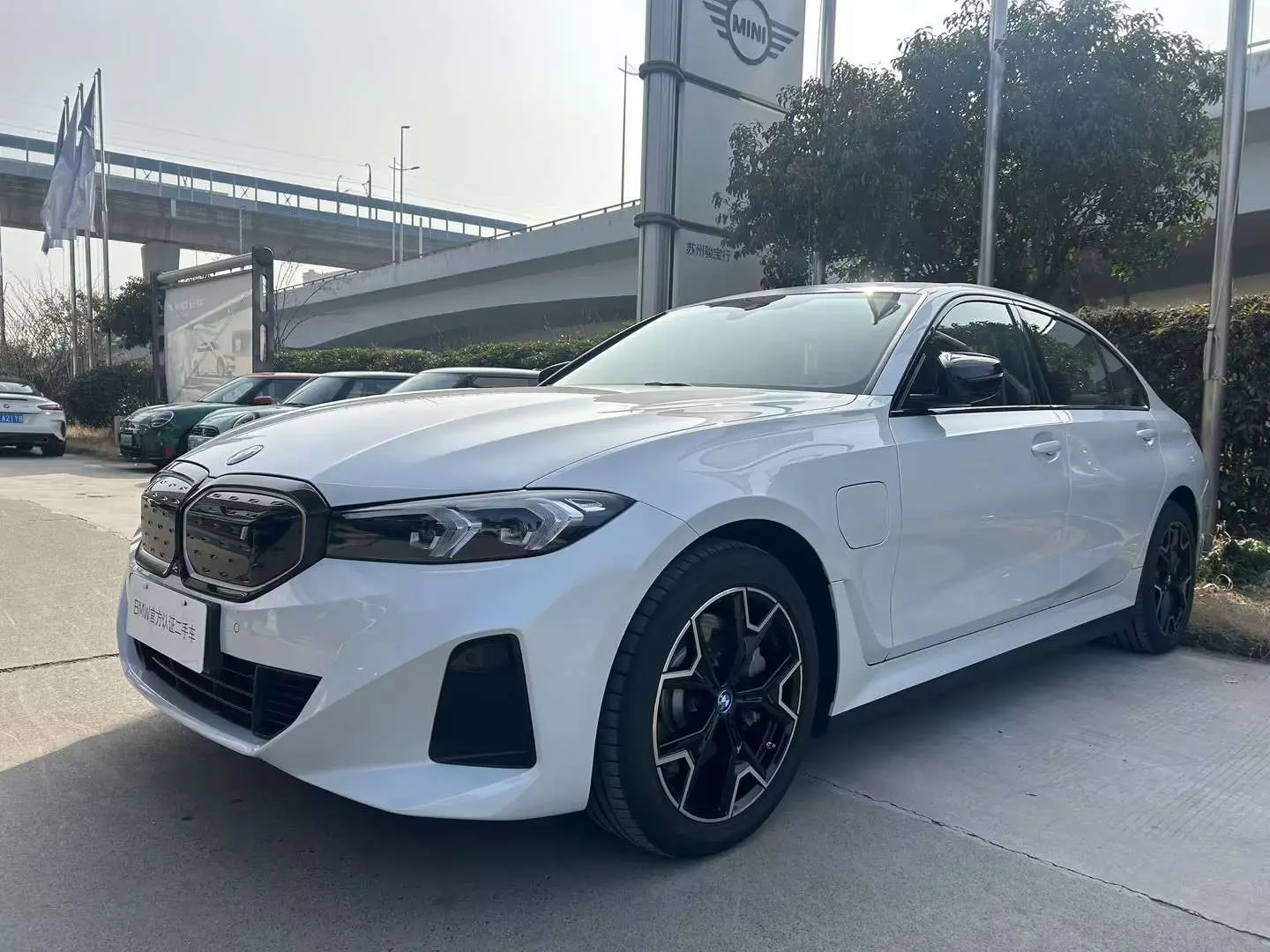 BMW i3