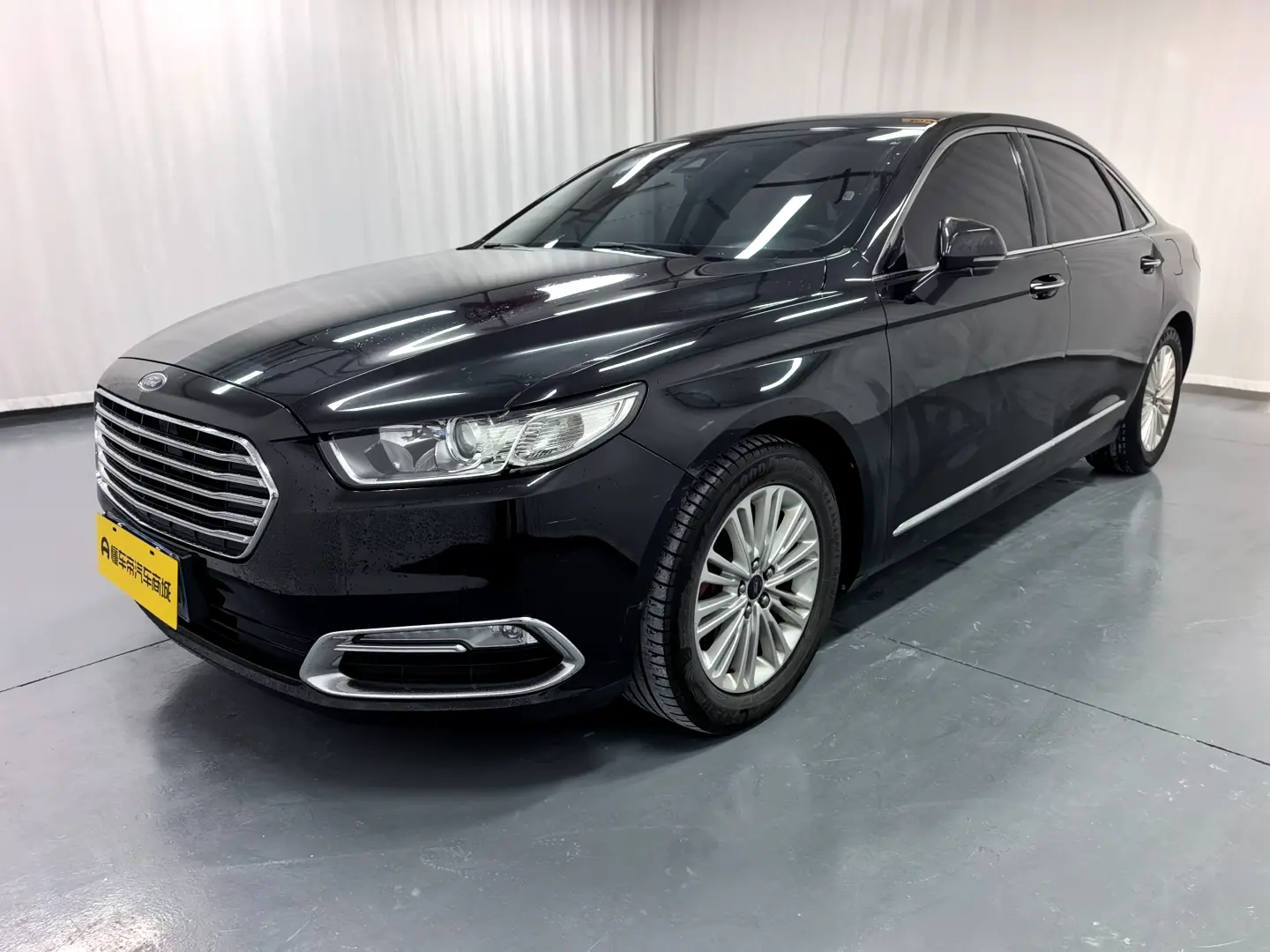 Ford Taurus