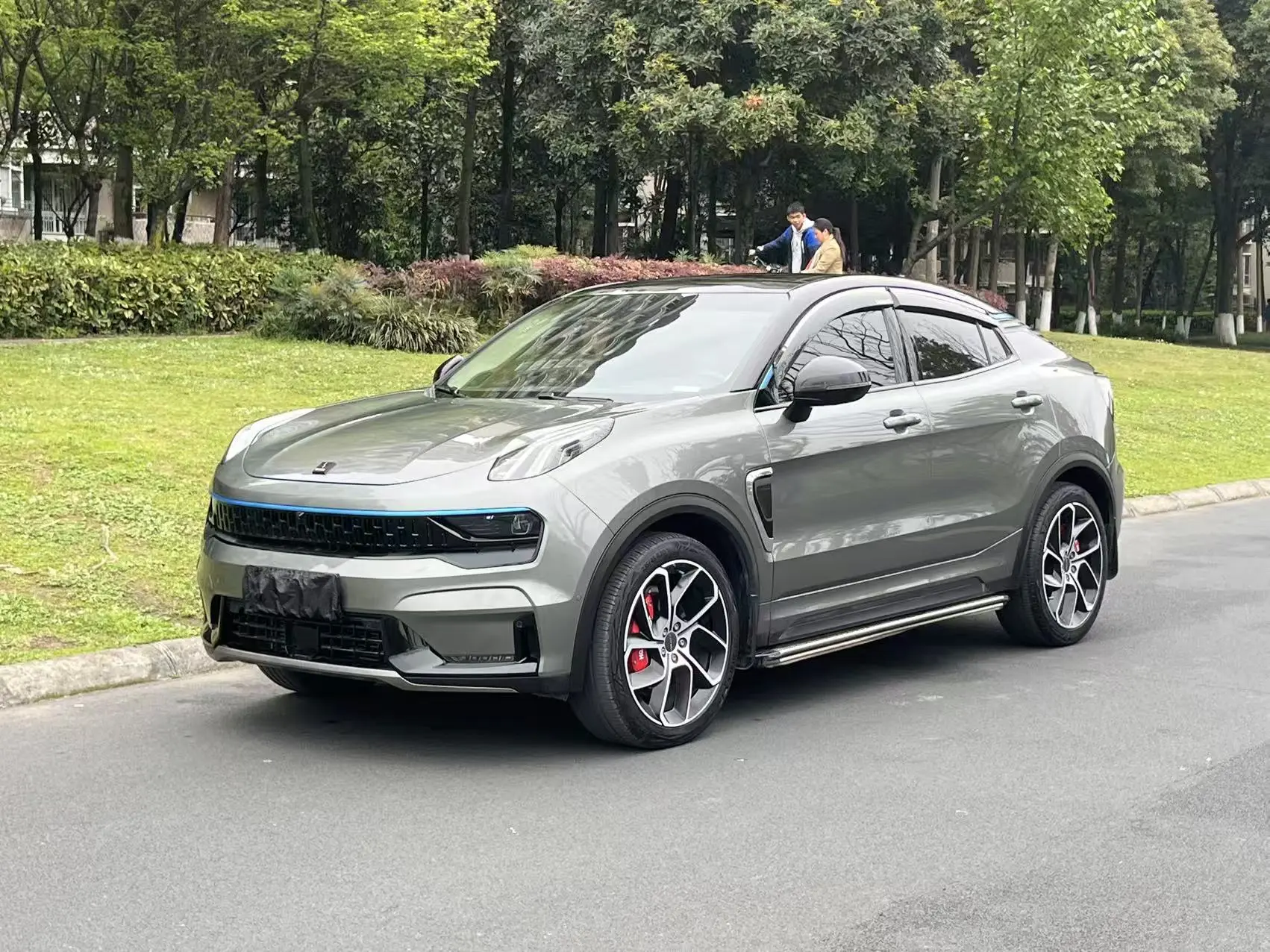 Lynk & Co 05