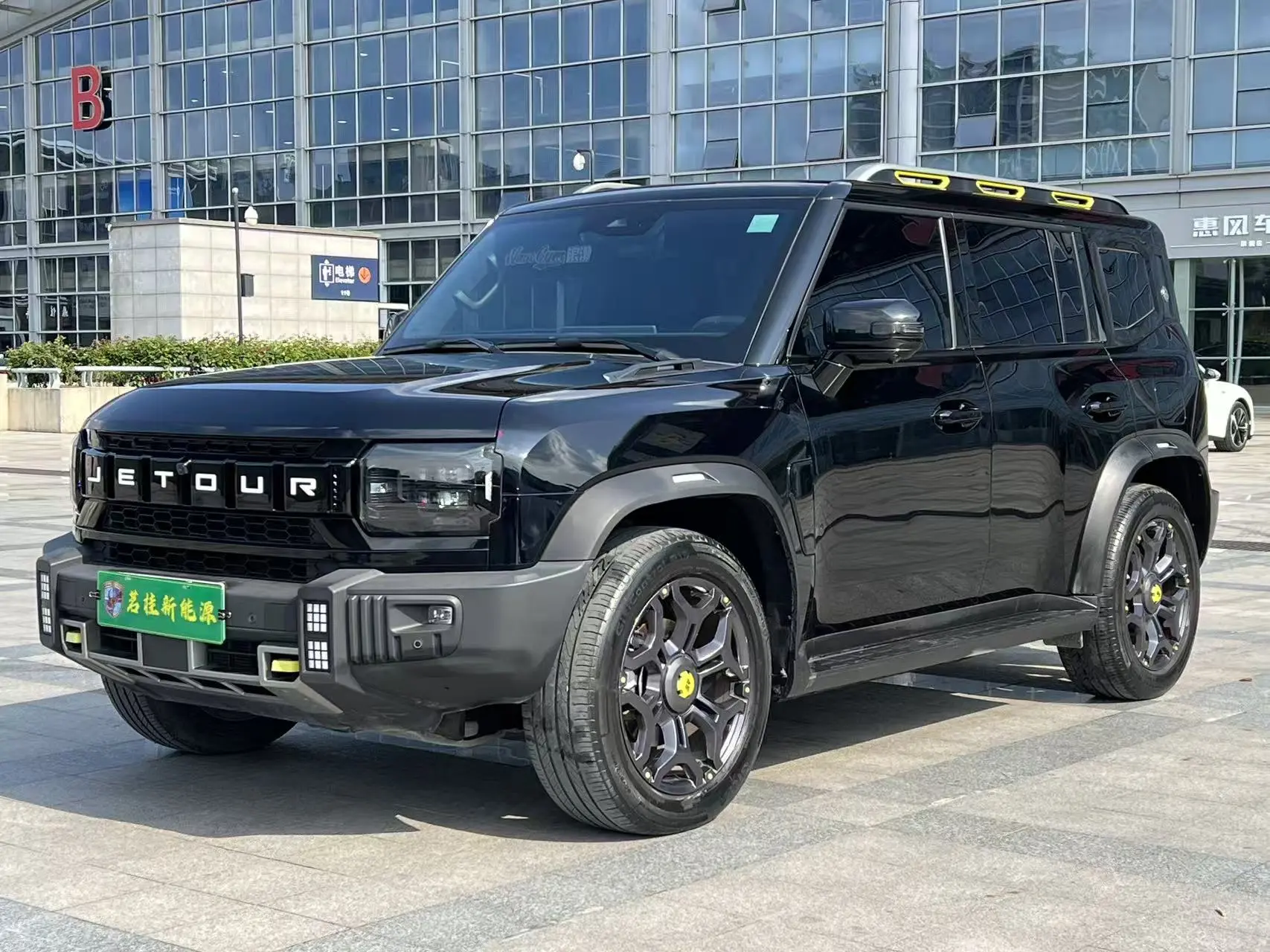 Jietu Shanhai Jetour Traveler C-DM