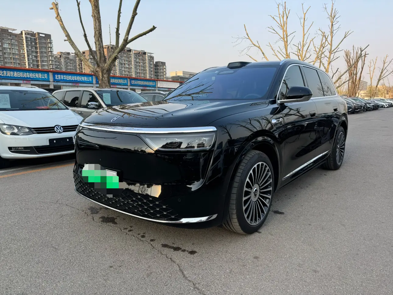 AITO QJM8