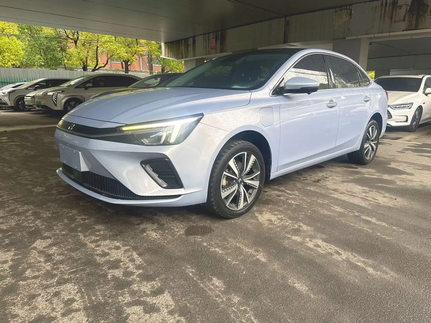 Rising Auto Feifan ER6