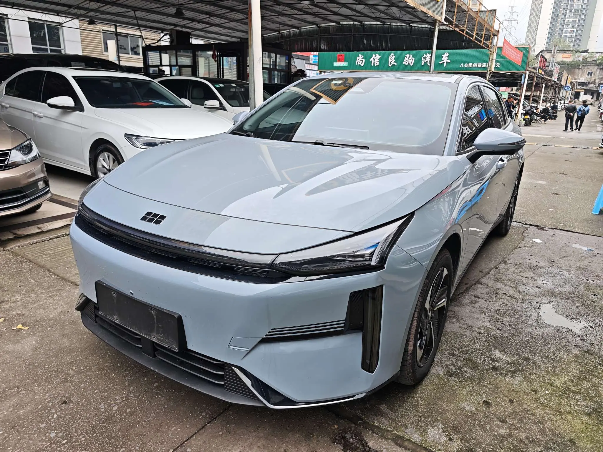 Geely Galaxy L6