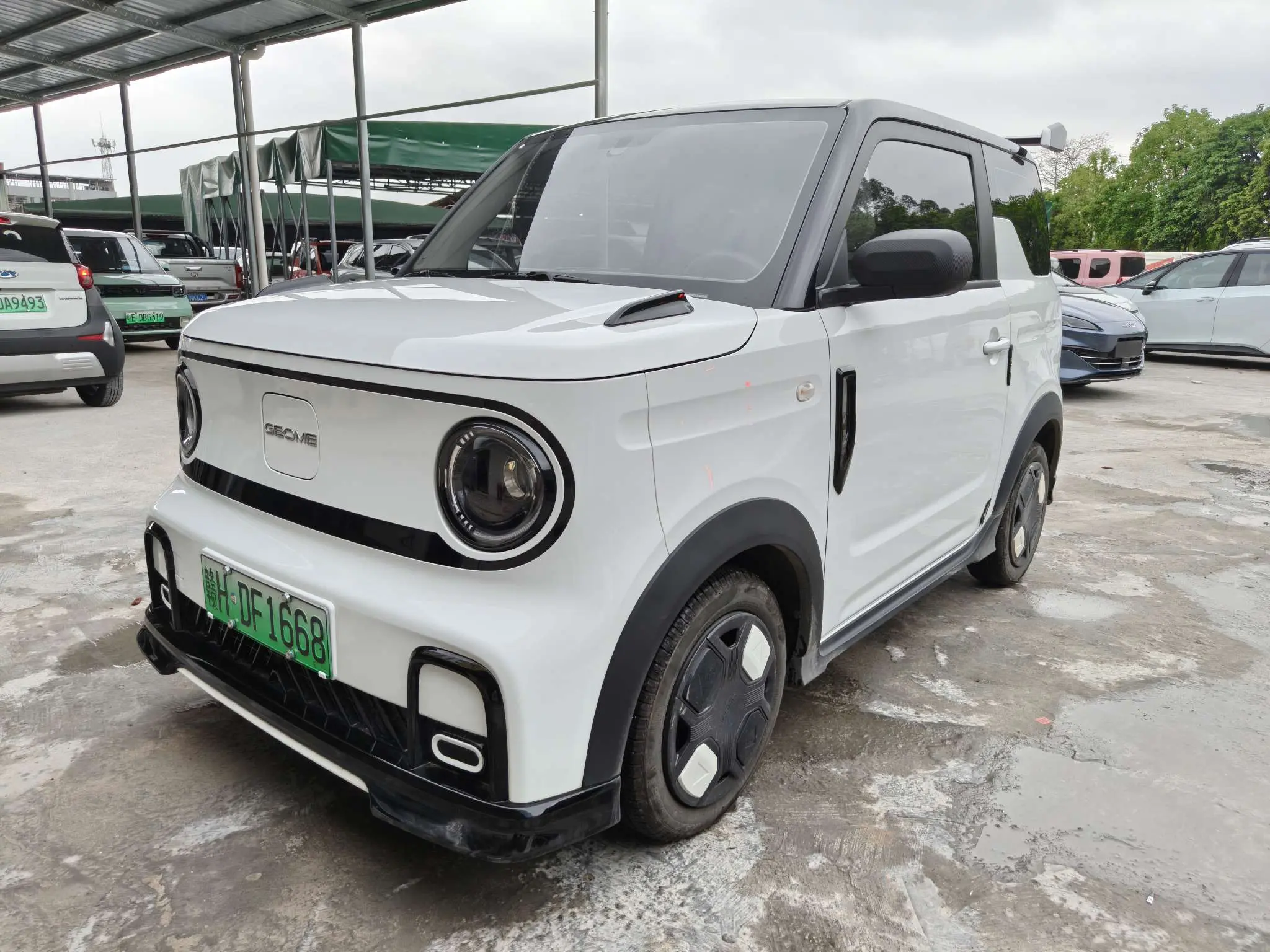 Geely Panda