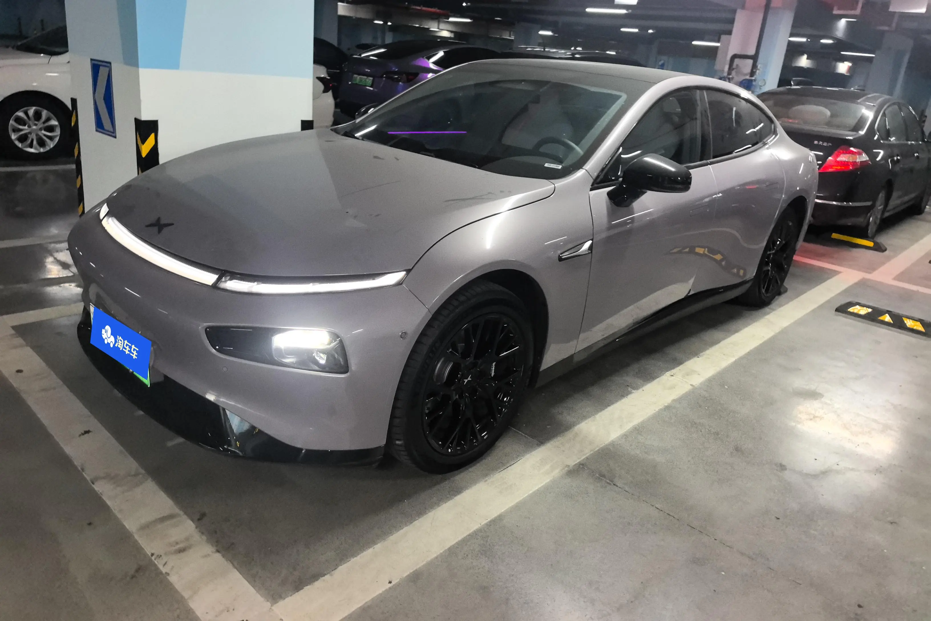 Xpeng P7