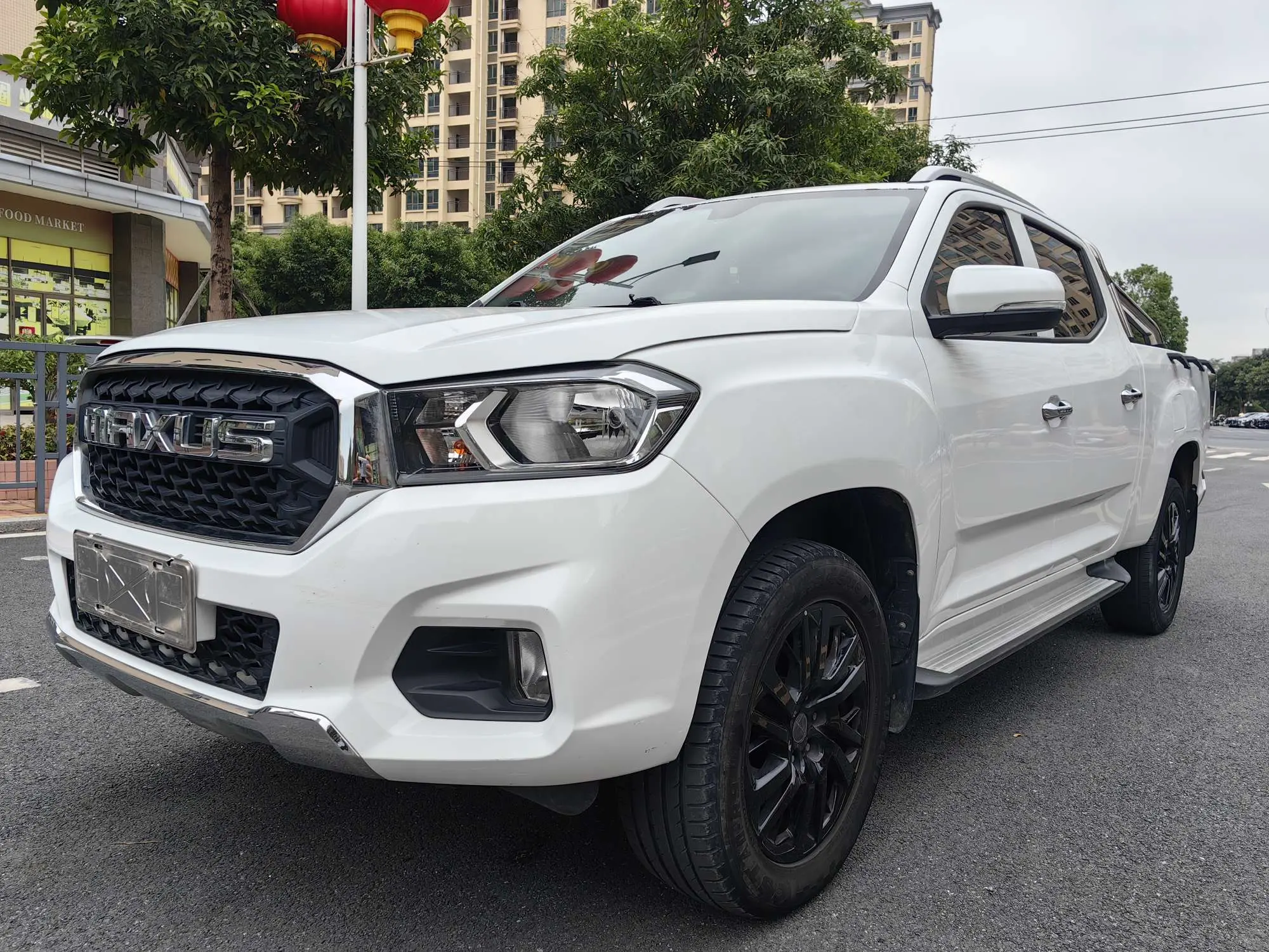 Datong Maxus T70