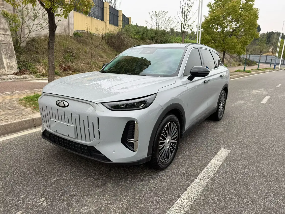 Chery Fengyun T9