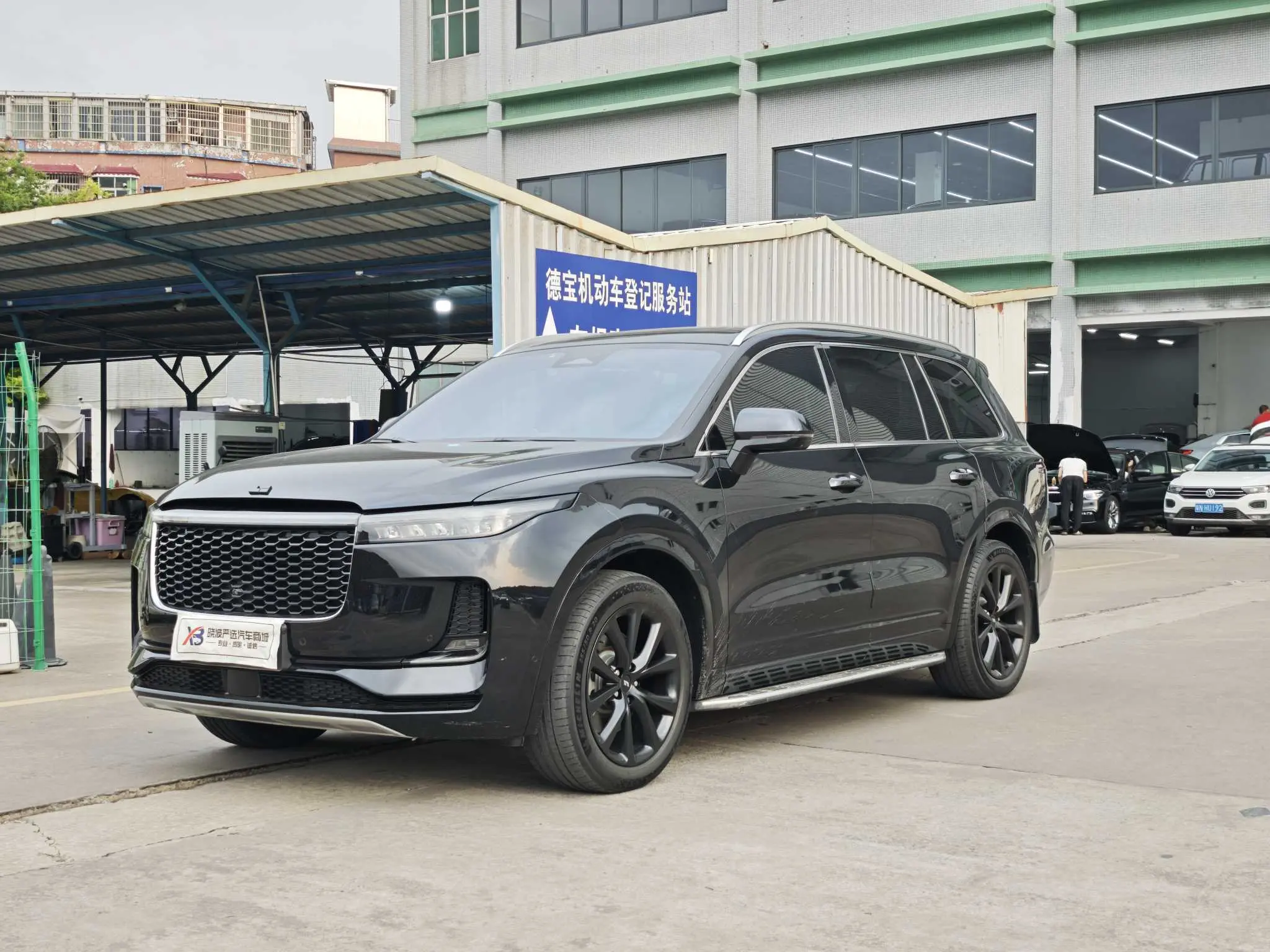 Lixiang ONE