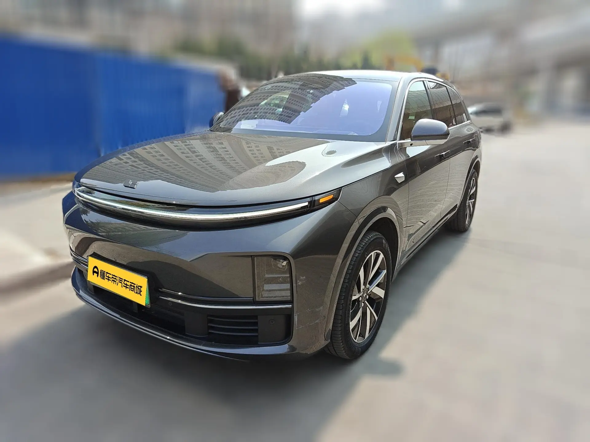 Lixiang L7
