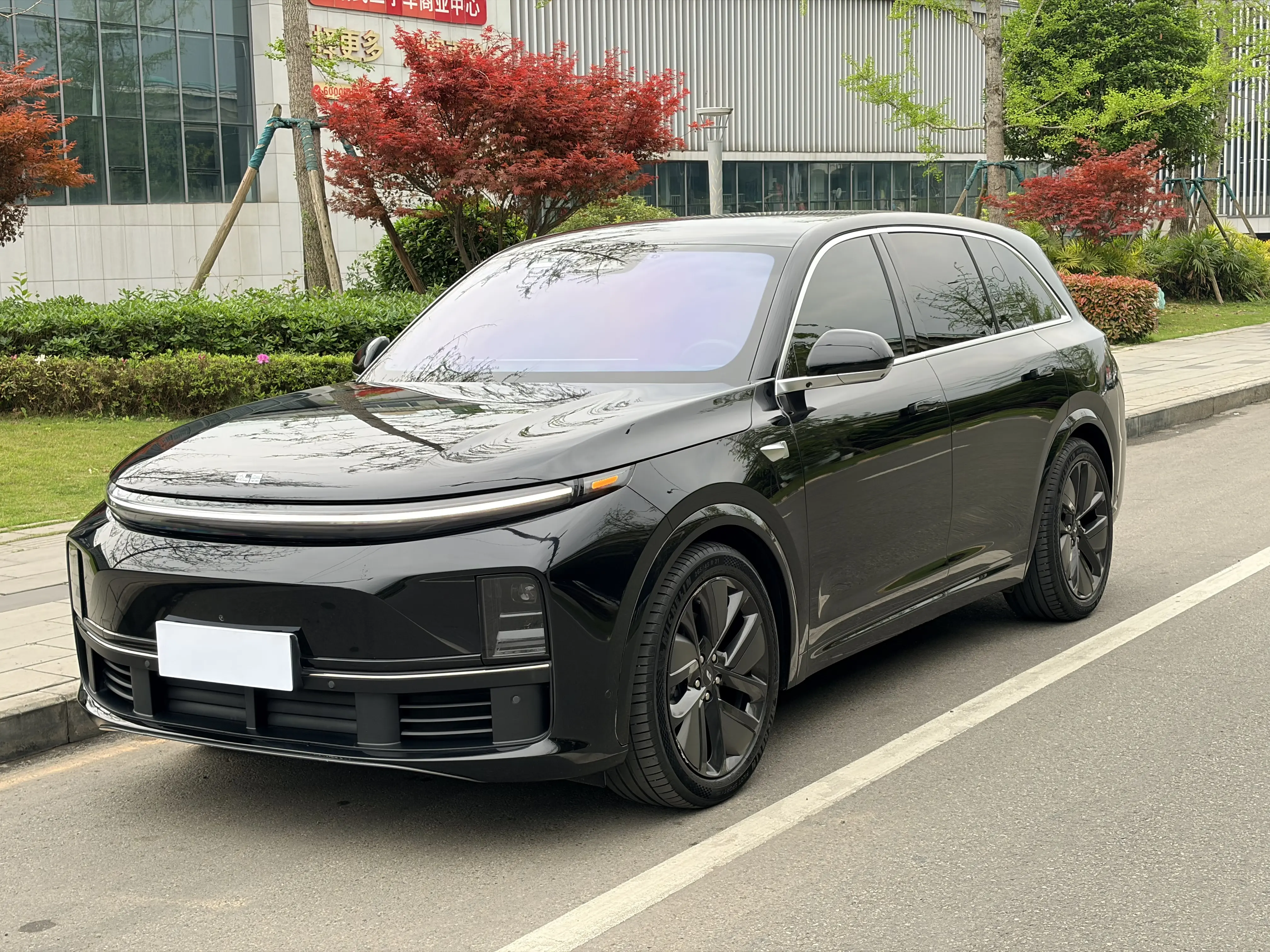 Lixiang L7