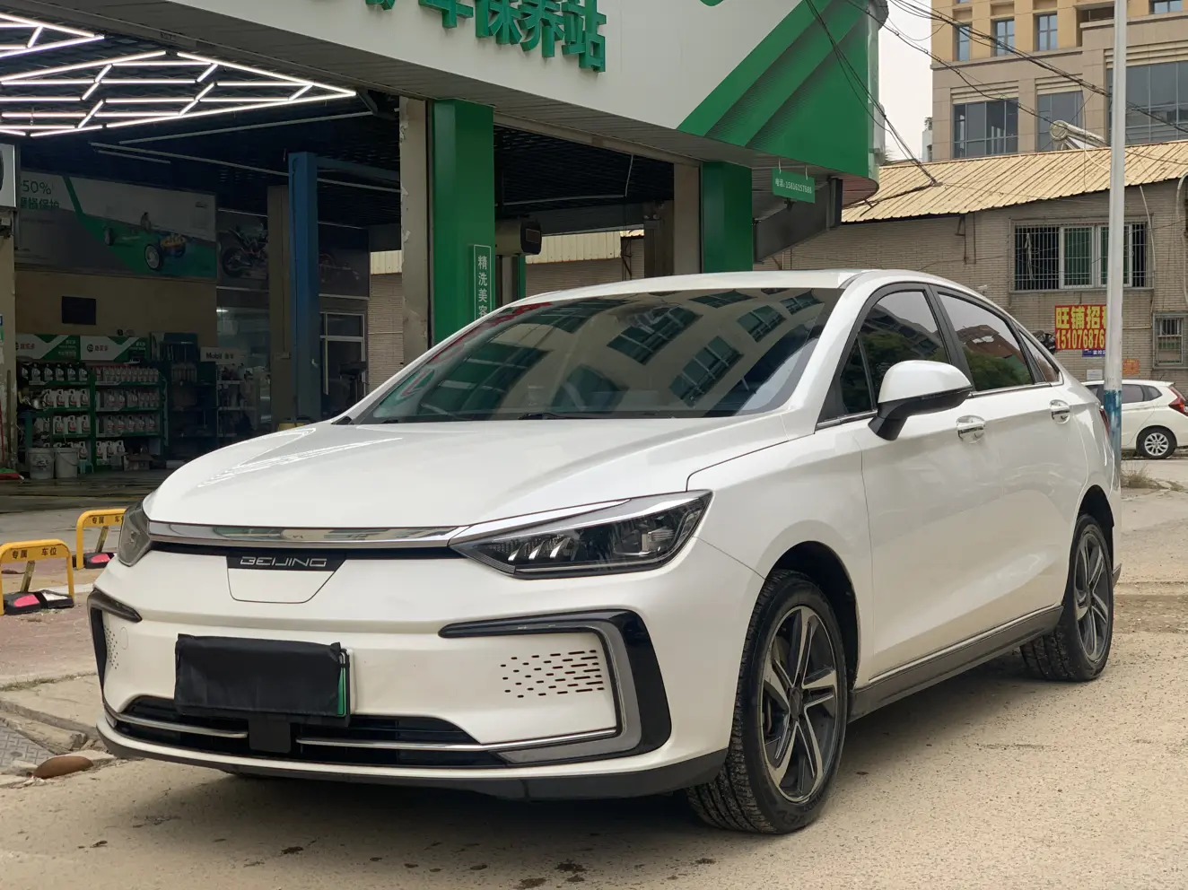 BAIC Beijing EU5